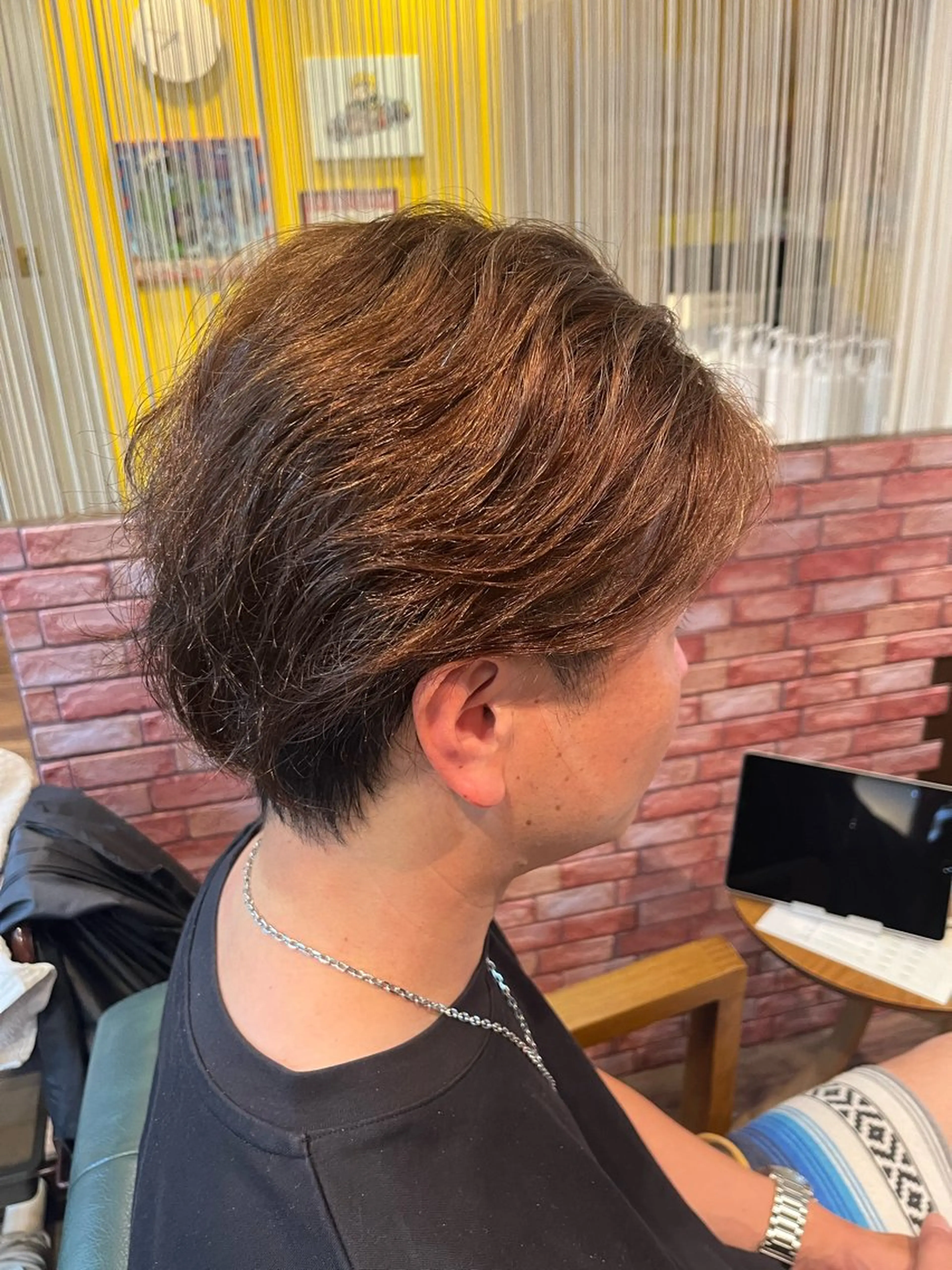 ショート カラー メンズ アッシュ ベージュカラー 谷口 瑠南のヘアスタイル