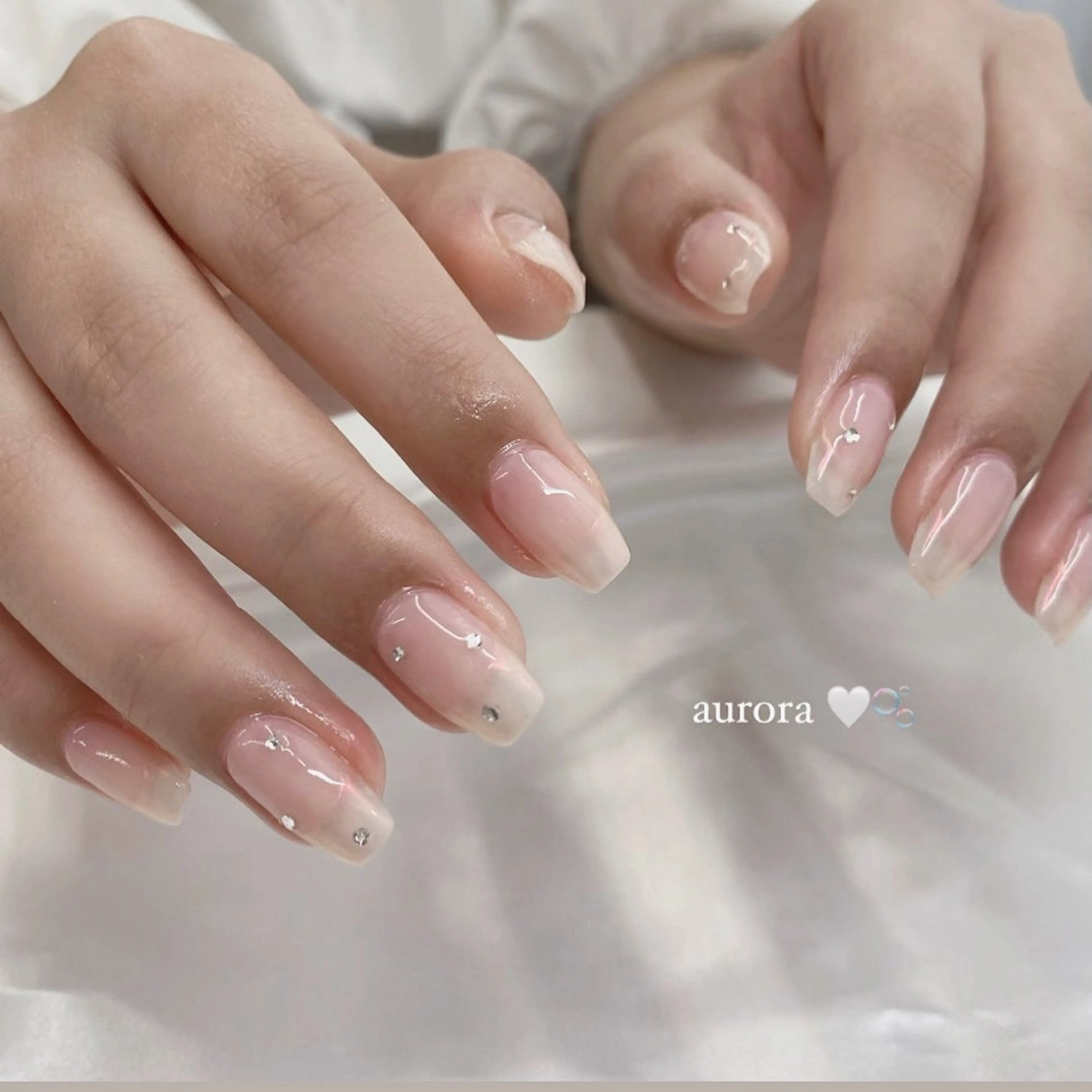 ネイル 【LILY】 ainaのネイルデザイン