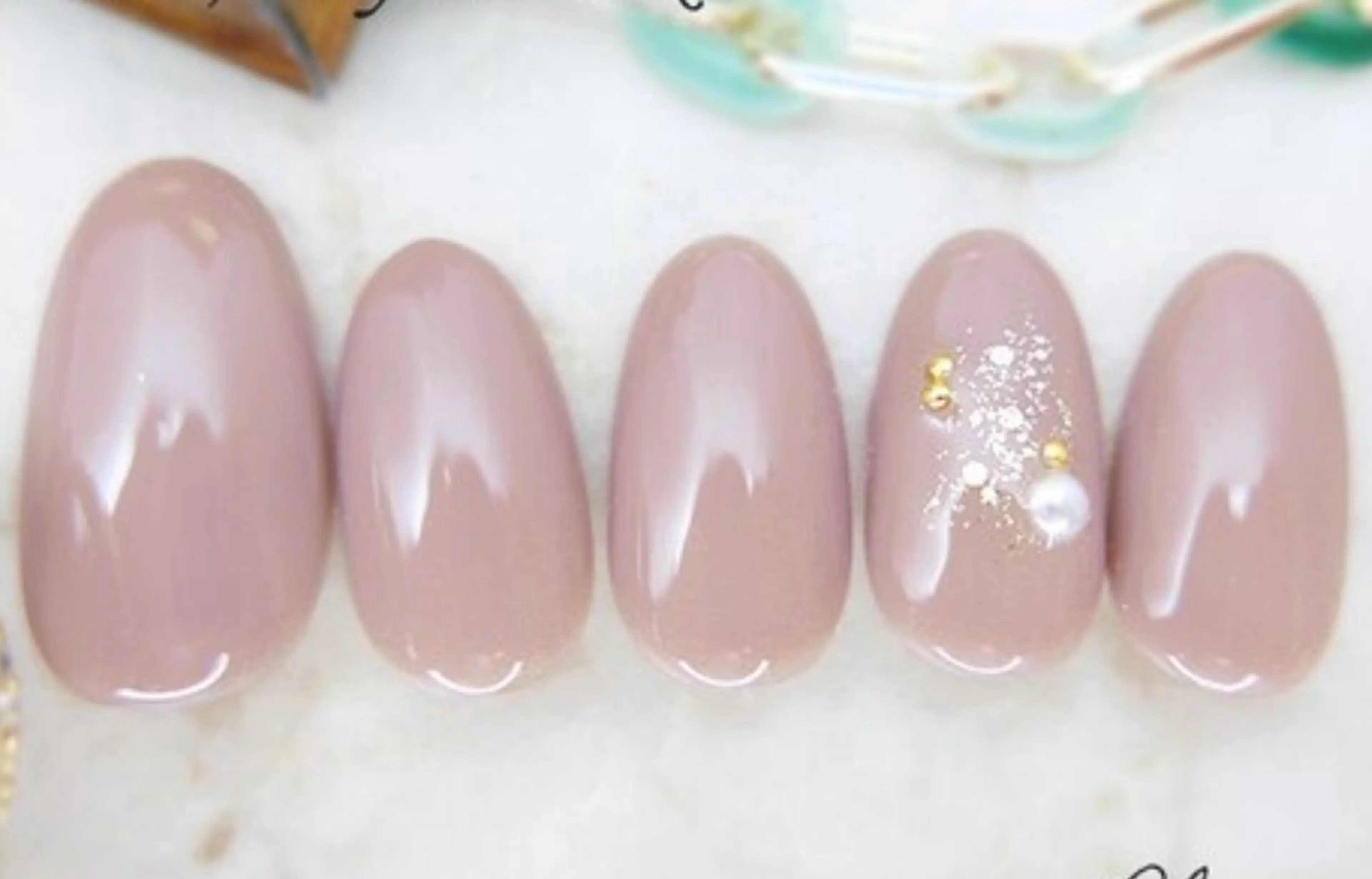 ネイル エムズ ビューティスタジオのマツエク・マツパデザイン