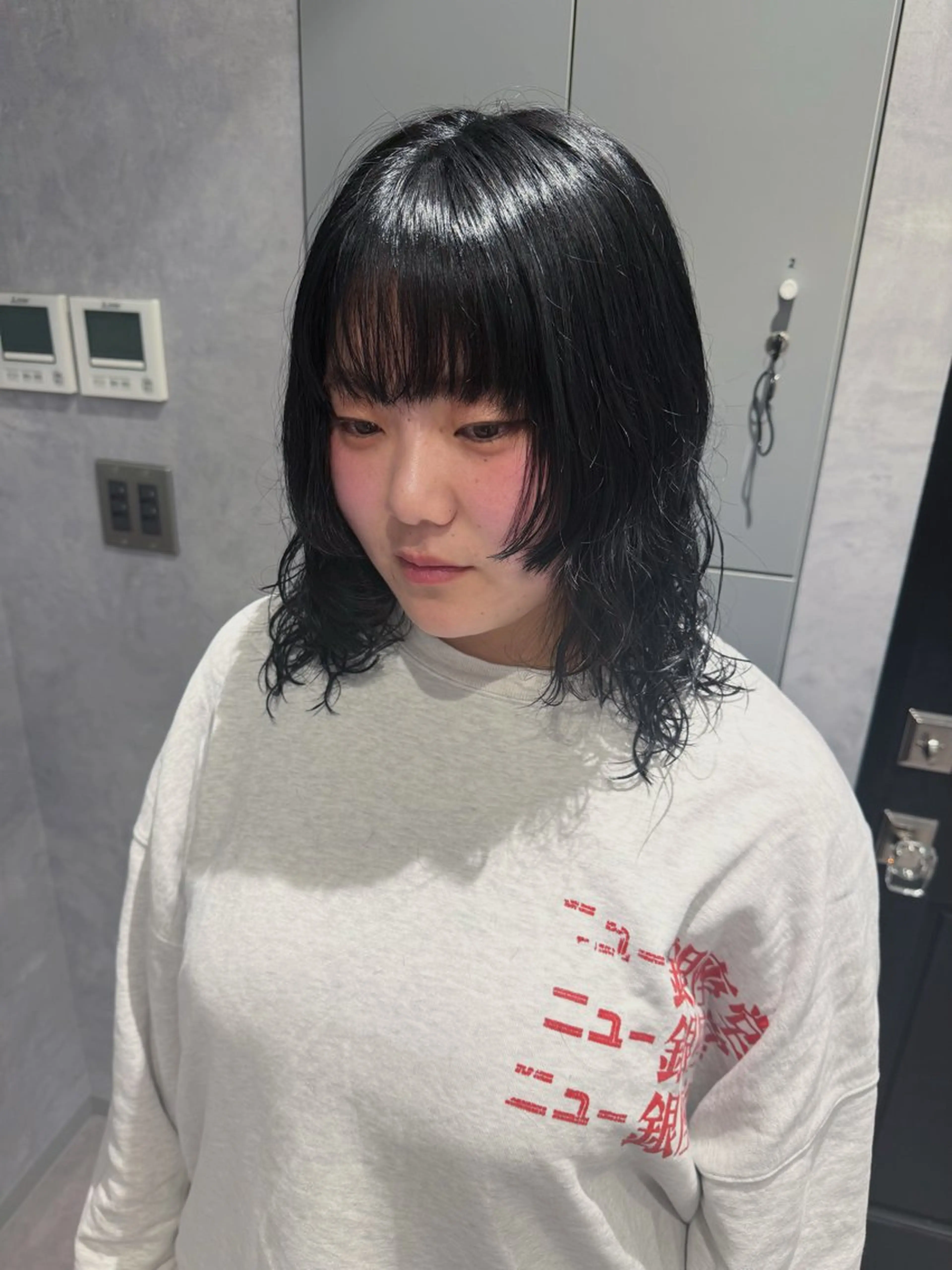 ミディアム パーマ ミディアムパーマ 顔周りカット 姫カット HEDI所属・野林 夏帆のヘアスタイル