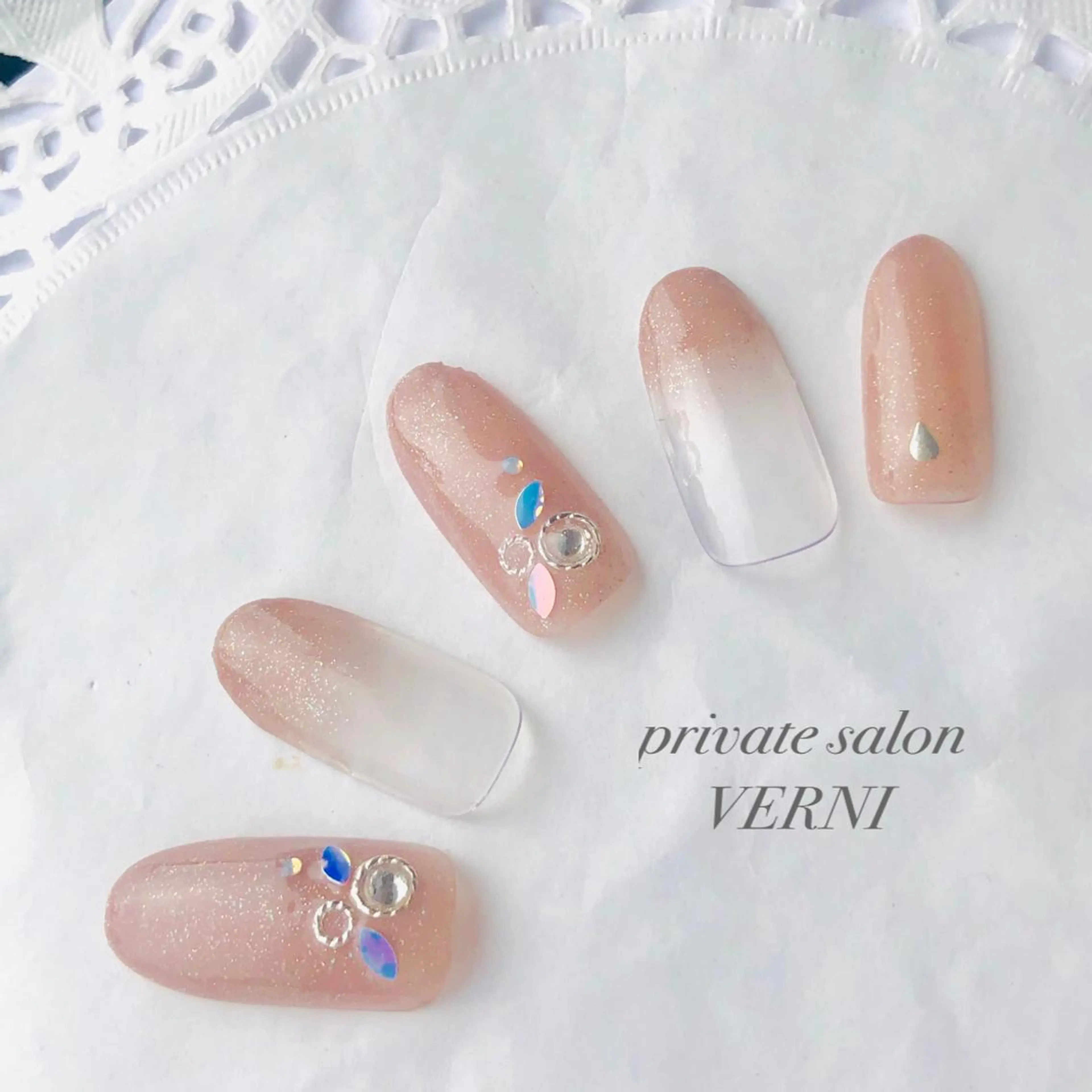 ネイル 自爪育成ネイルサロン ヴェルニのネイルデザイン