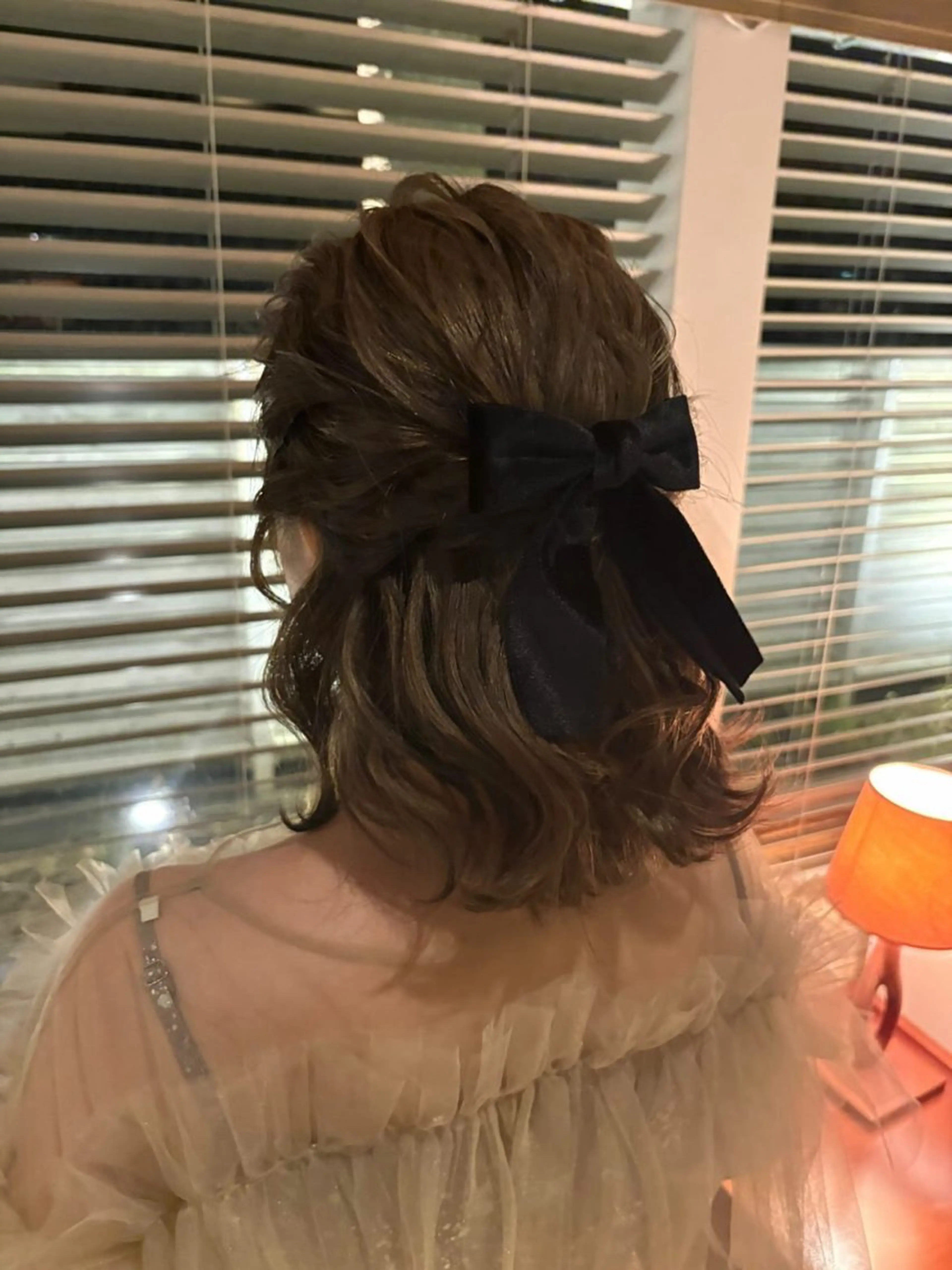 ミディアム ボブ ヘアセット クラウンズヘア所属・浅尾 友菜のヘアスタイル