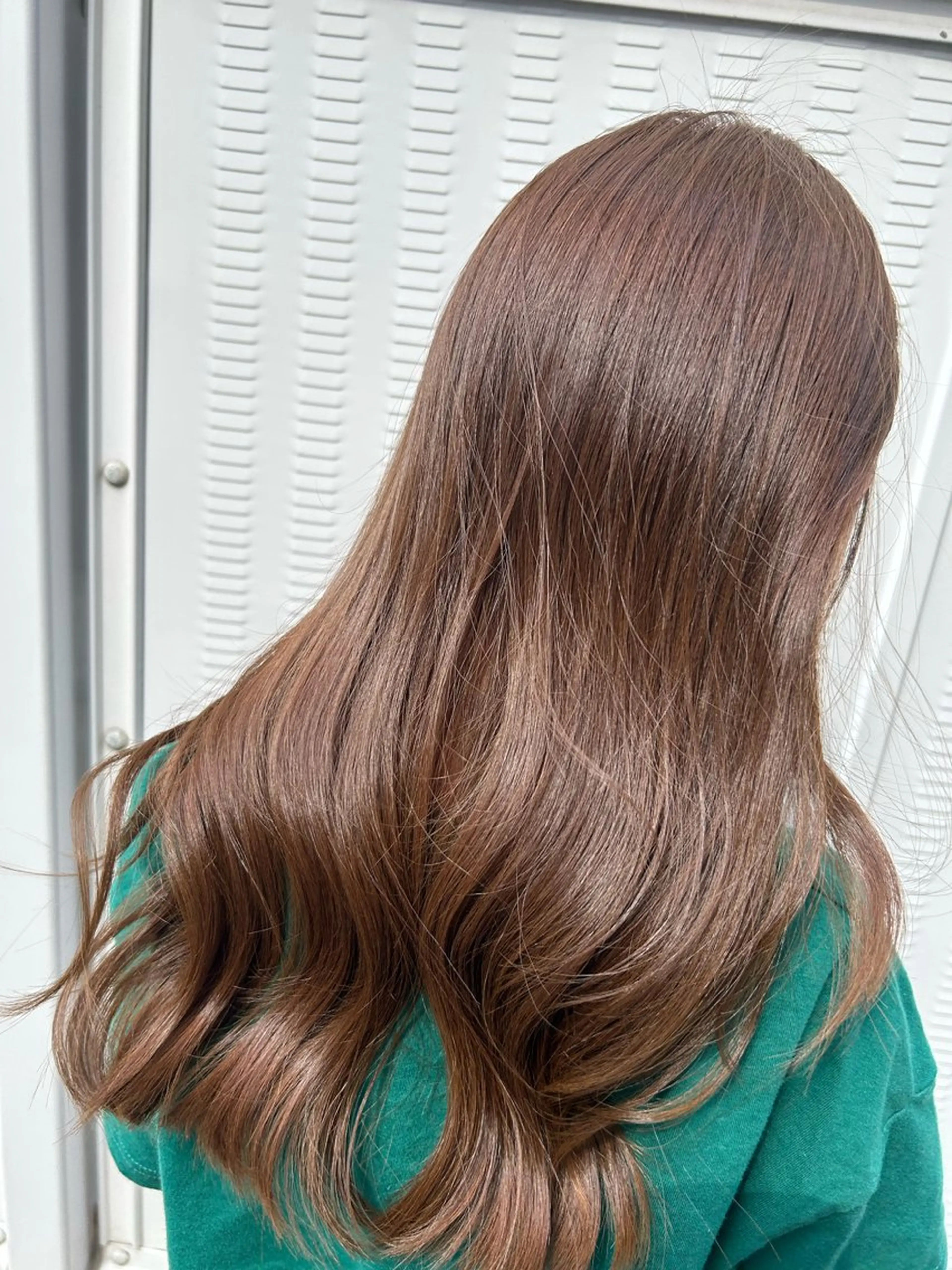 セミロング ヘアカラー 🦋髪質改善🦋 眞井琴美のヘアスタイル