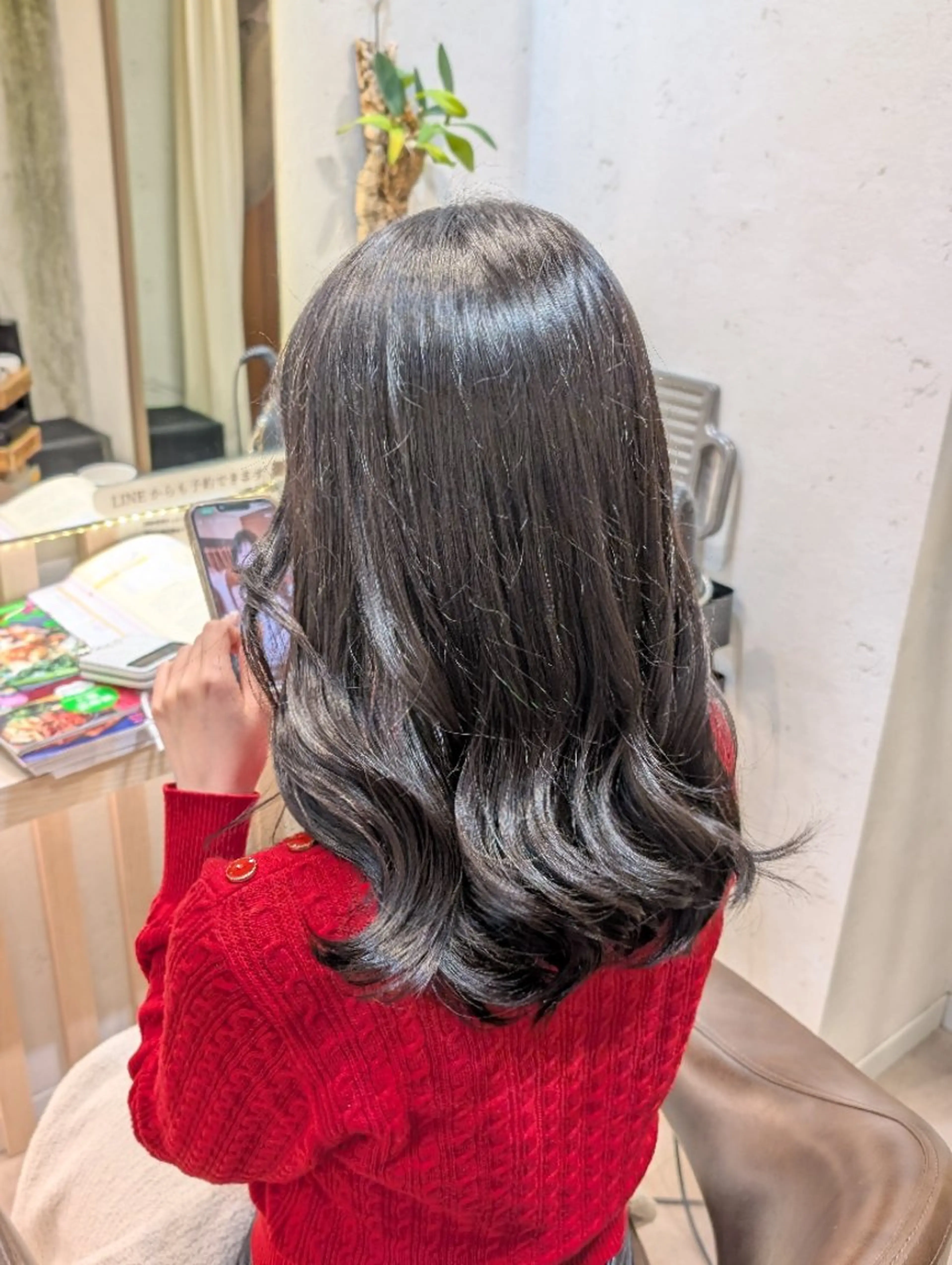 艶カラー＋トリートメントの写真