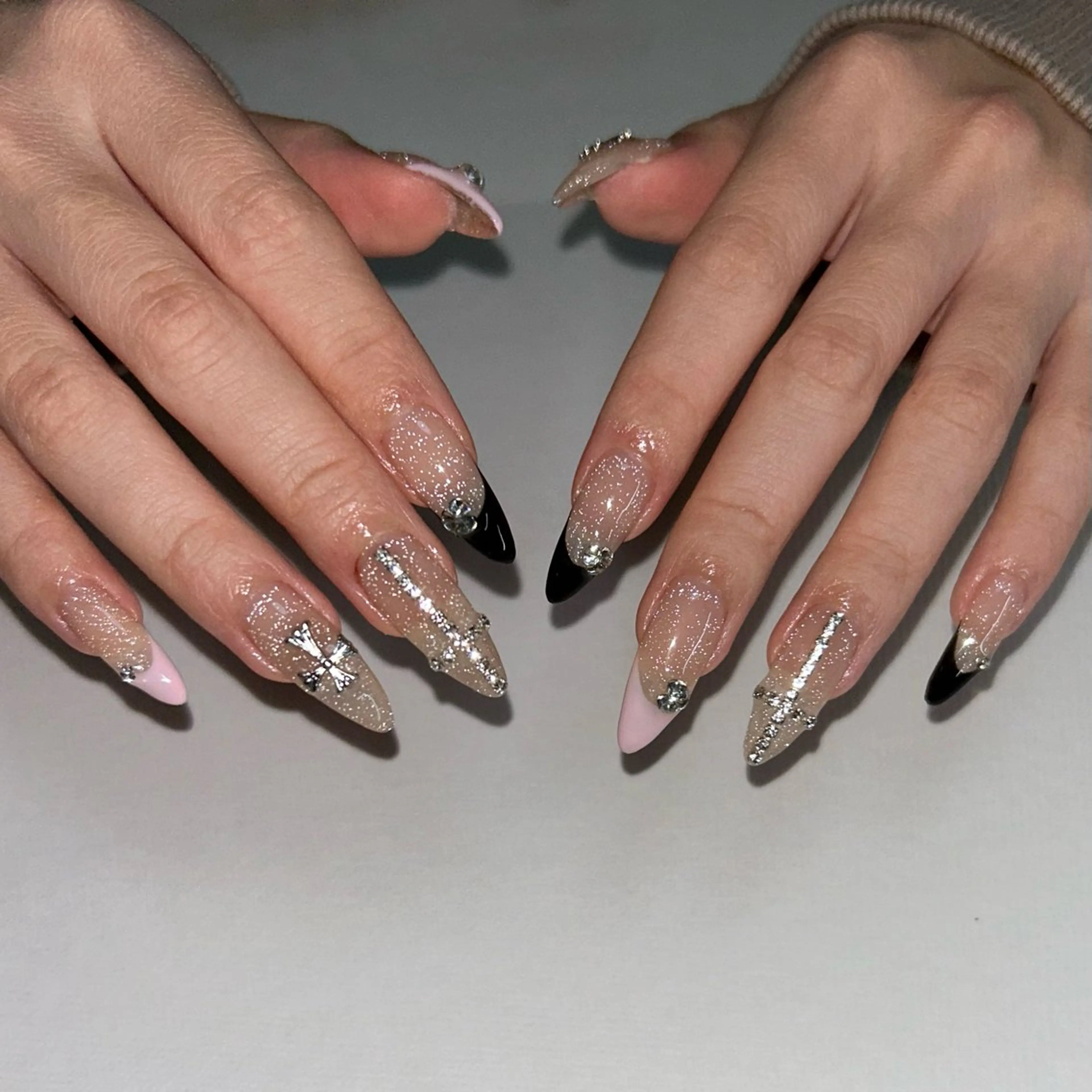 ネイル フラッシュネイル ハンドネイル alien girl所属・aliengirl Ayuのエステ・リラクイメージ