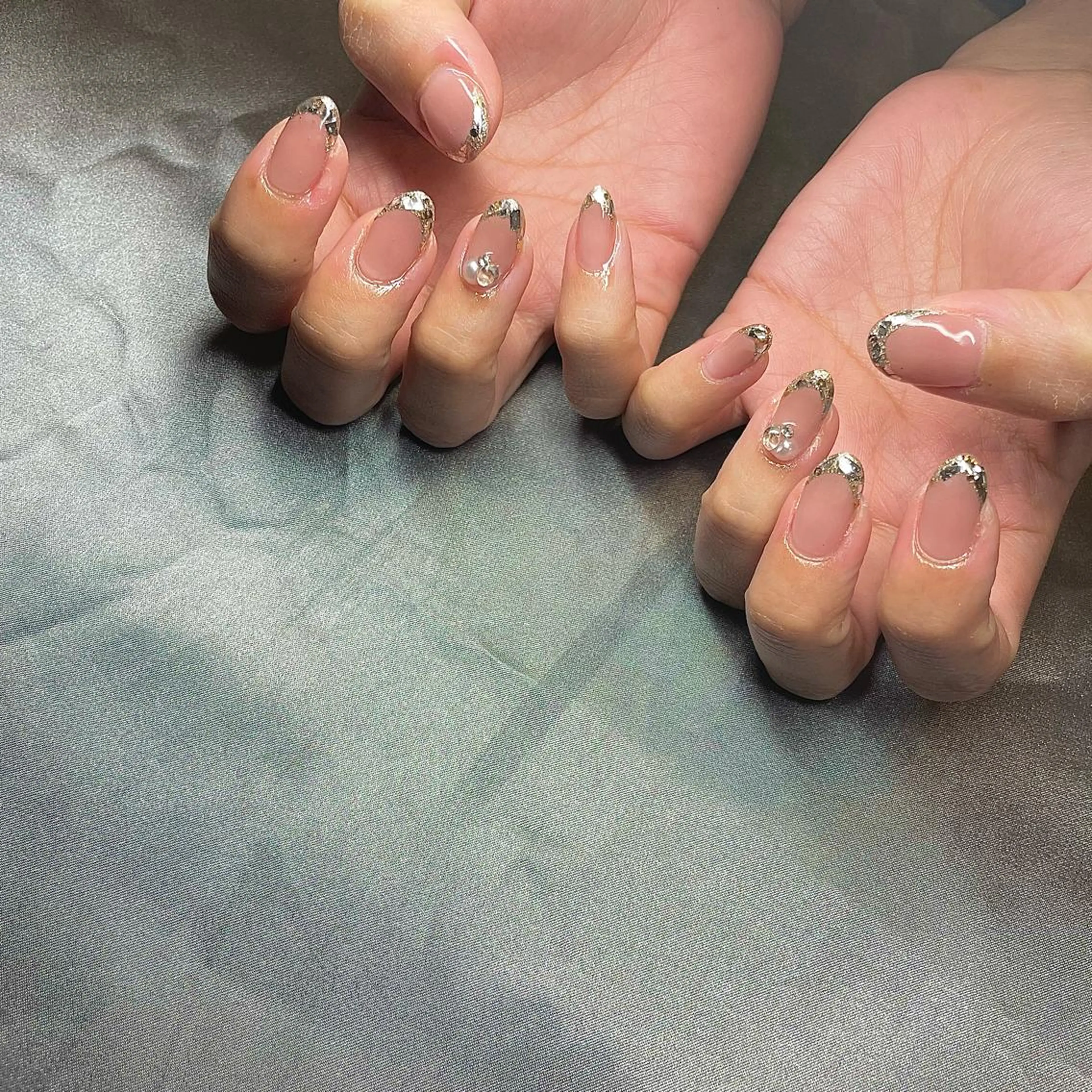 セミロング カラー パーマ ヘアアレンジ メンズ キッズ ネイル マツエク・マツパ アイブロウ フレンチネイル ガラスフレンチ nail&eye Aoのマツエク・マツパデザイン