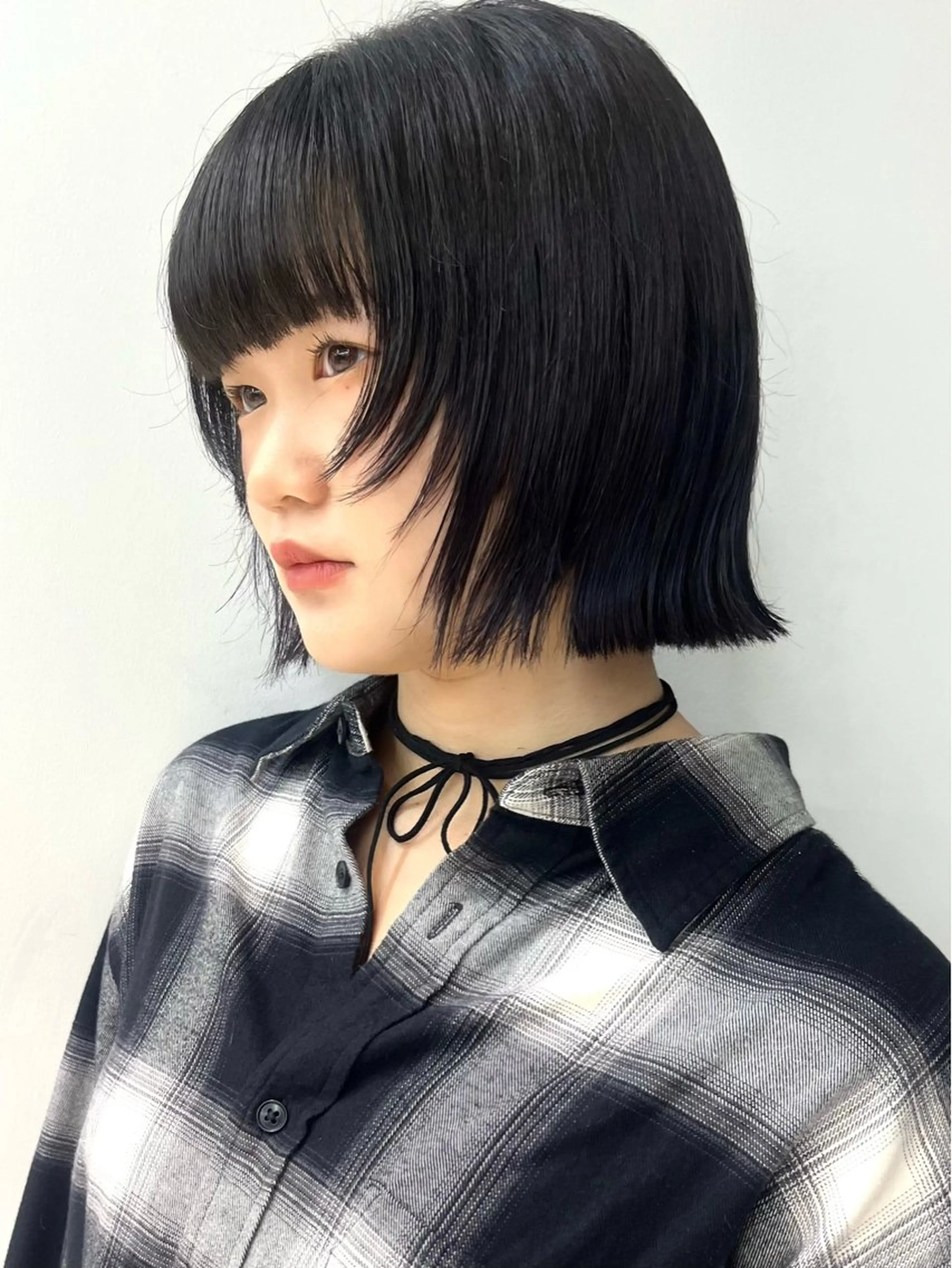 ミディアム カラー 顔まわり/ボブウルフ 🤍愛唯(めい)のヘアスタイル