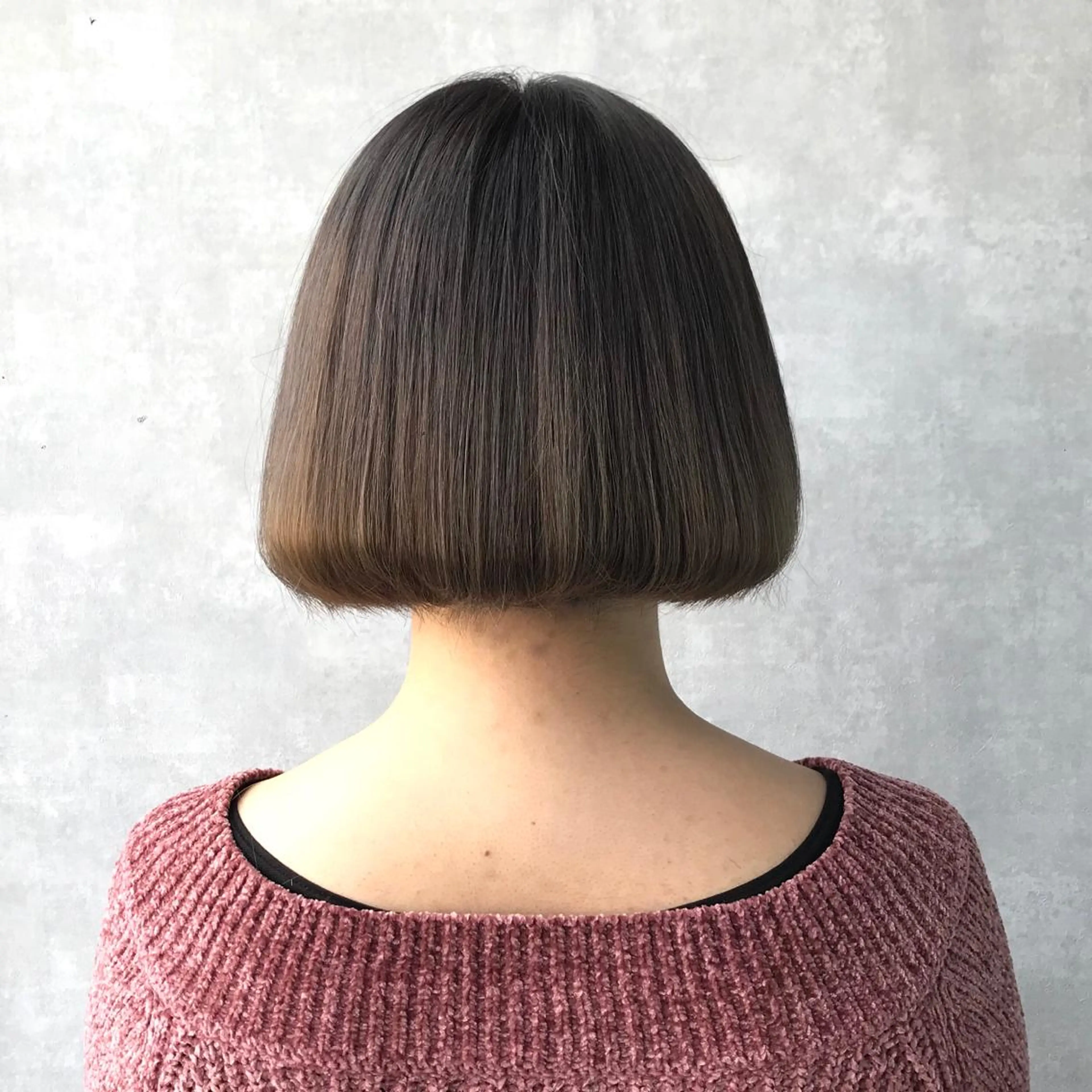 ショート タンバルモリ ムルギョル巻き 韓国風ヘア シースルーバング タッセルカット サロウィン所属・K-POP好き美容師 🇰🇷Kai.Yのヘアスタイル