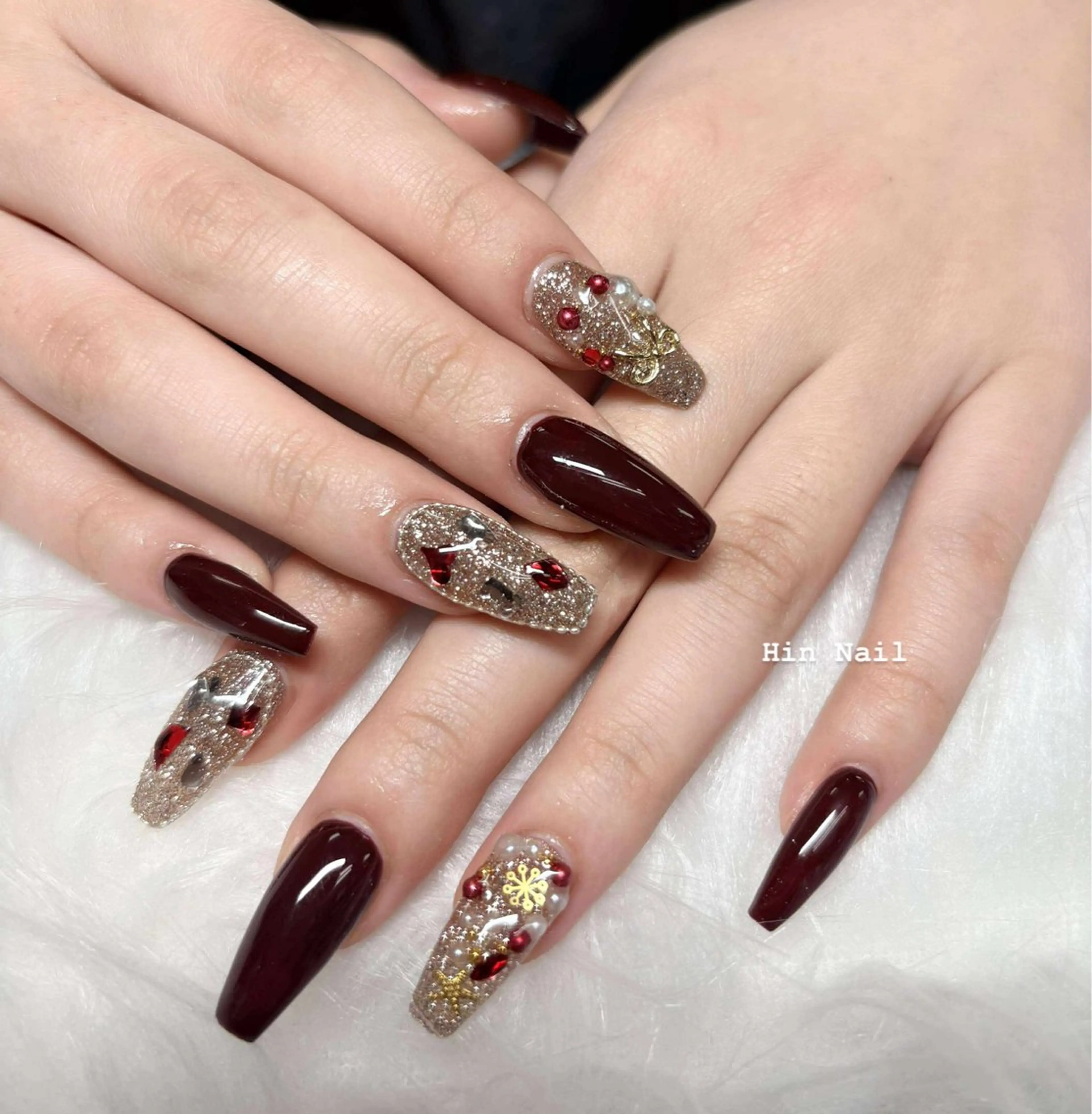 ネイル ハンドネイル HIN NAILのネイルデザイン