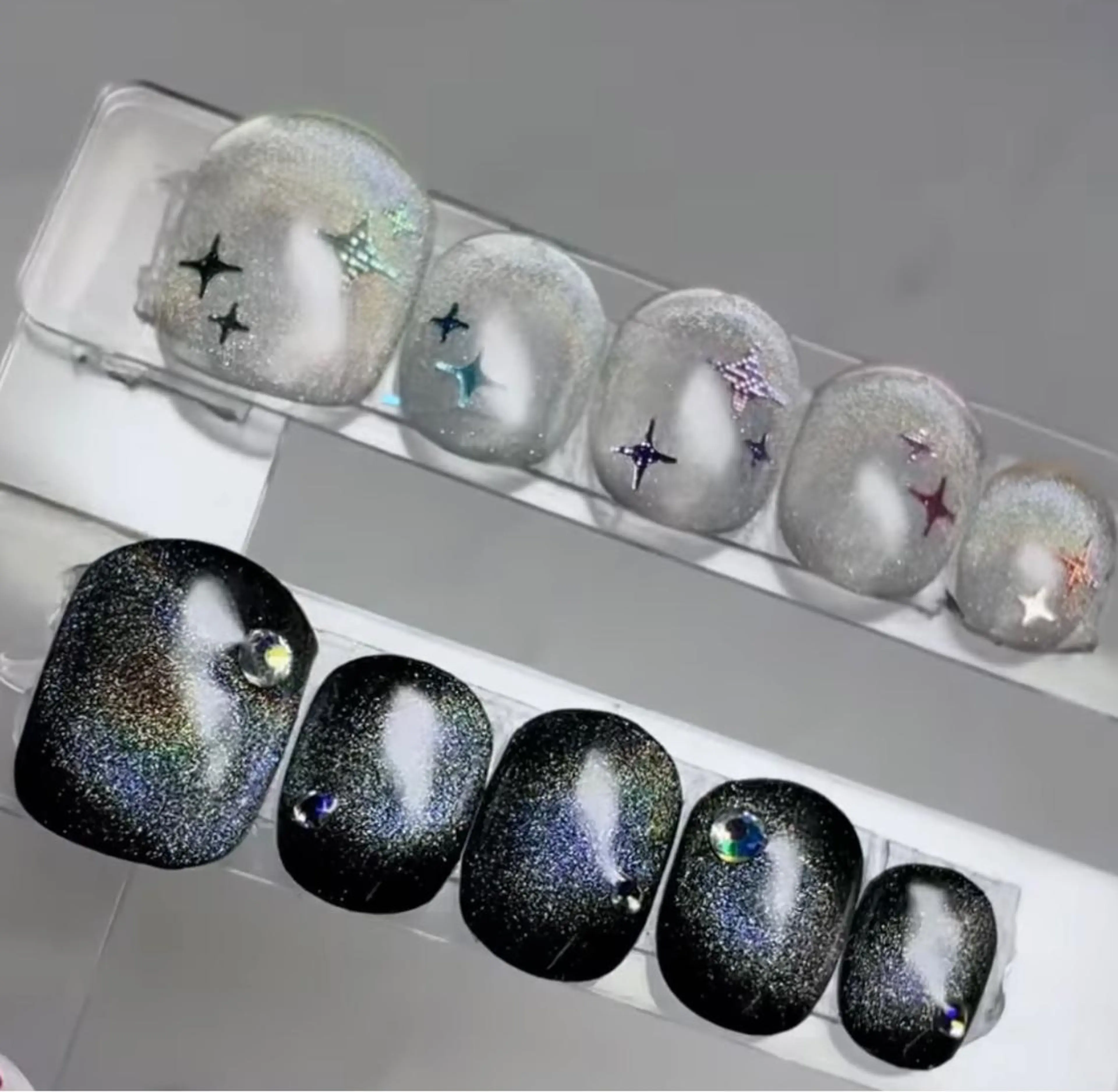 ネイル オーロラネイル クリアネイル 長さ出し フットネイル フレンチネイル 大塚眉毛|ハンドケア |肌管理の眉毛・アイブロウイメージ