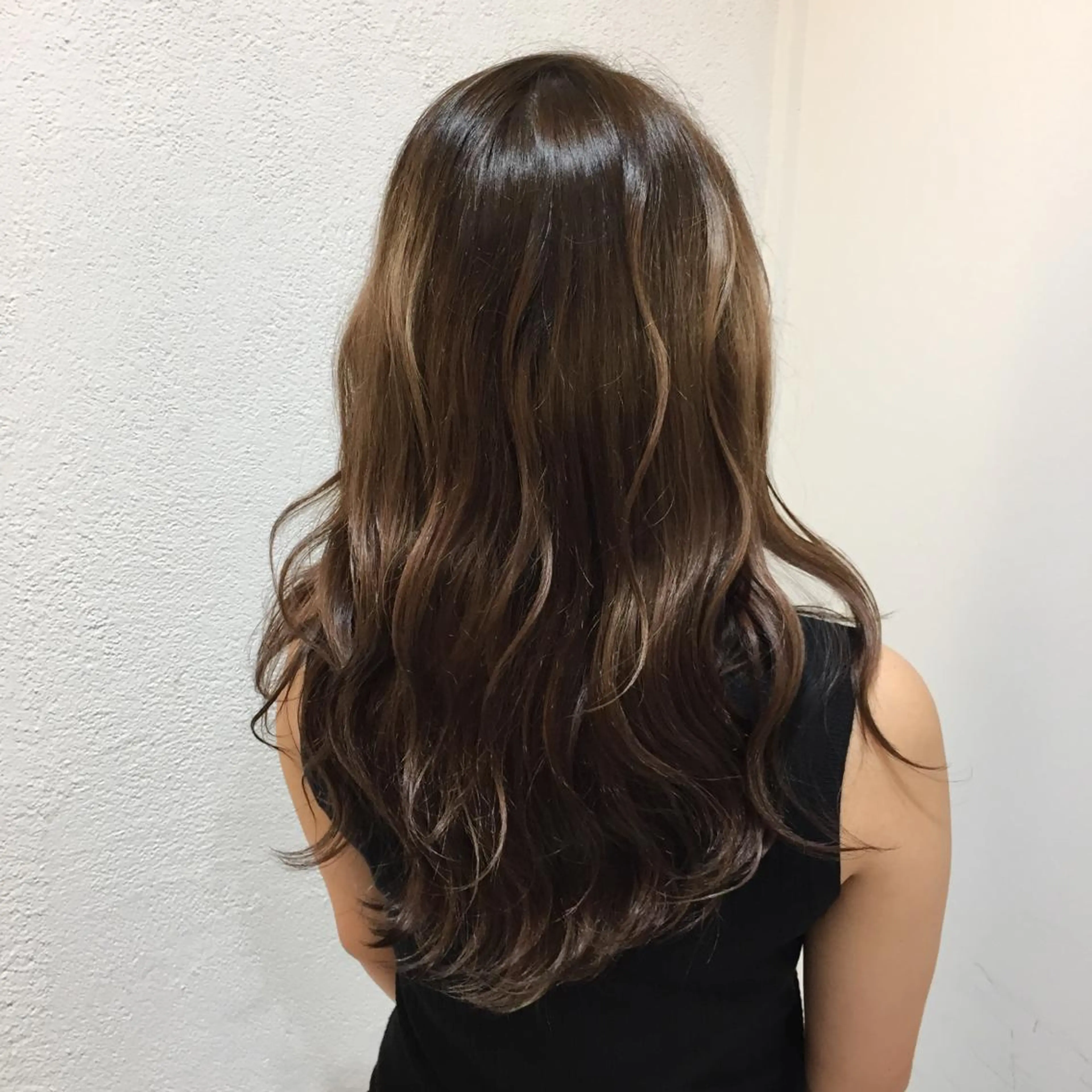 ロング カラー ベージュカラー VanCouncil 千種所属・大竹 穂香のヘアスタイル