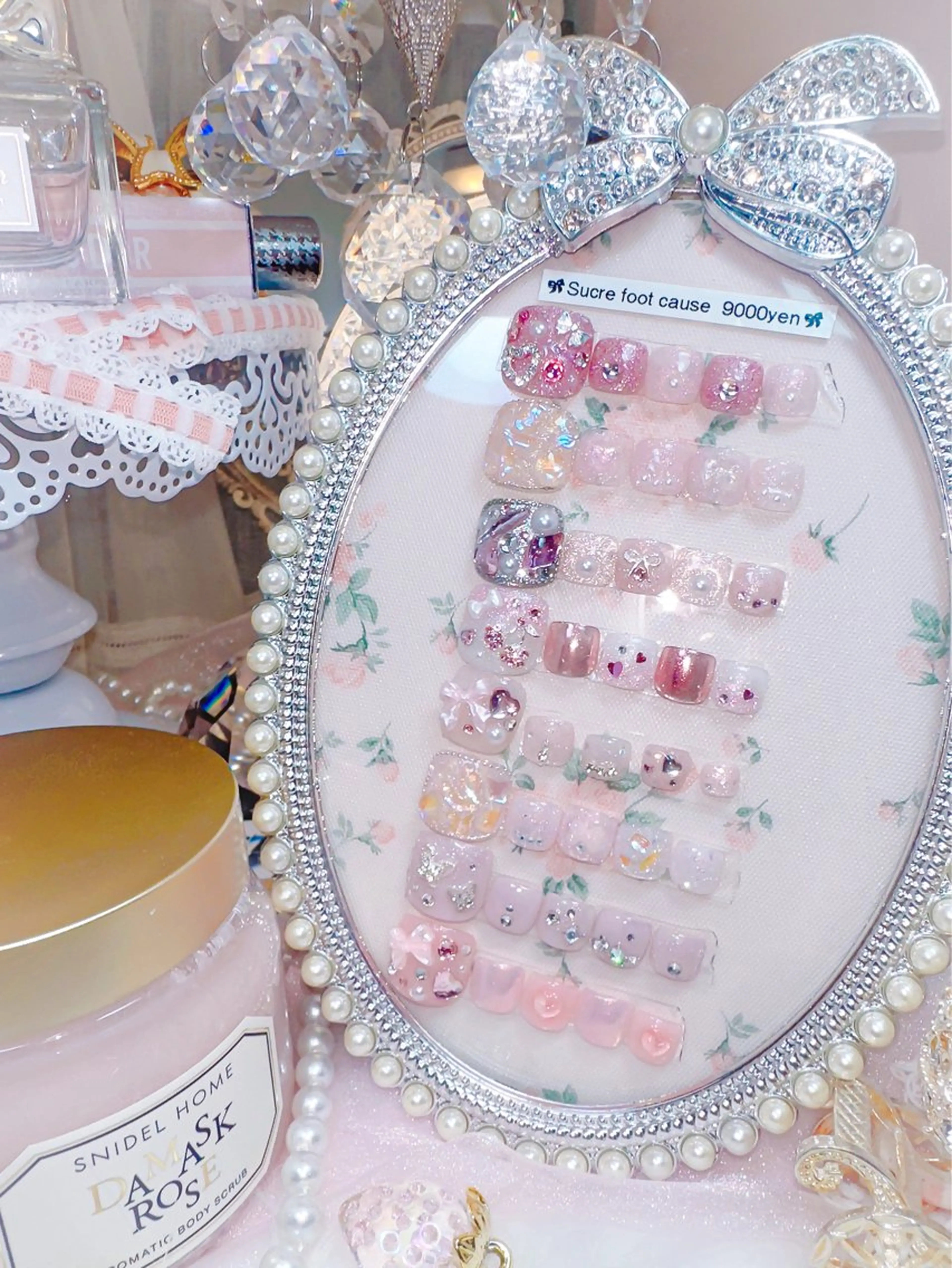 ネイル チークネイル フラッシュネイル フットネイル ハート キラキラネイル ワンホン、かわいい系 🎀ななみのネイルデザイン