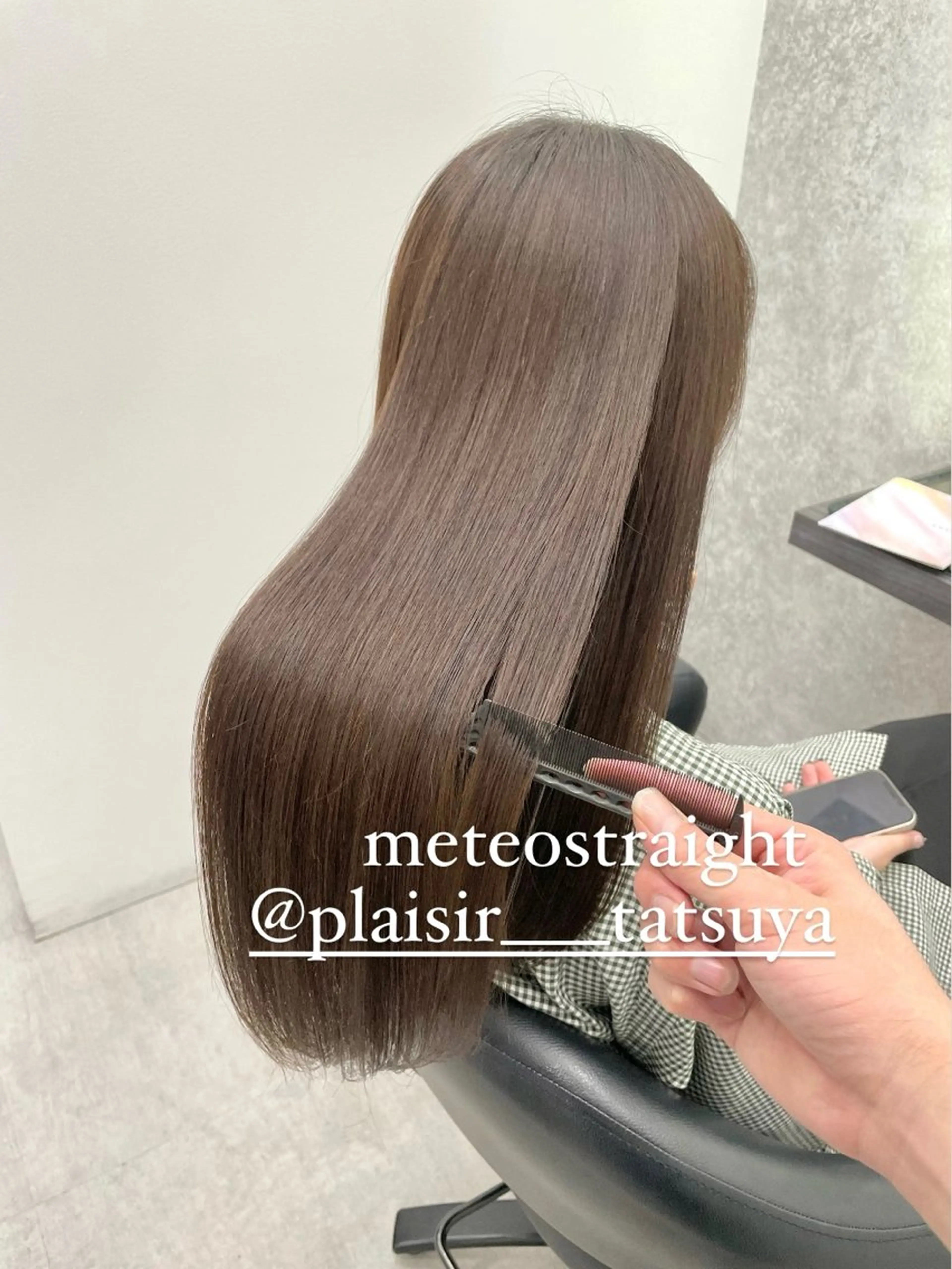 ロング レイヤーカット 縮毛矯正 カット 縮毛矯正 佐々木 達也のヘアスタイル