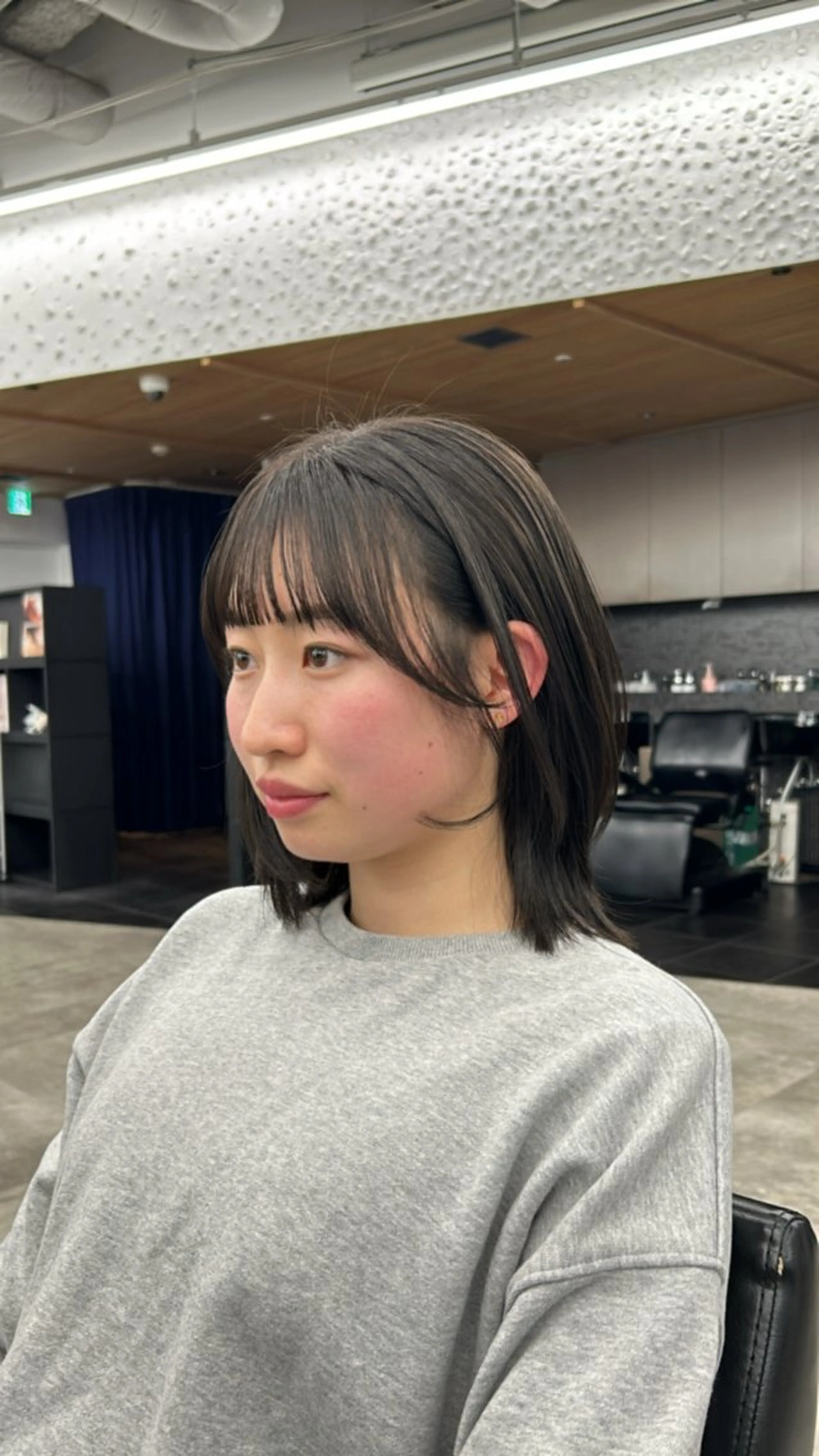 セミロング カラー レイヤー/ボブ/透明 感カラー/佐藤奈由のヘアスタイル