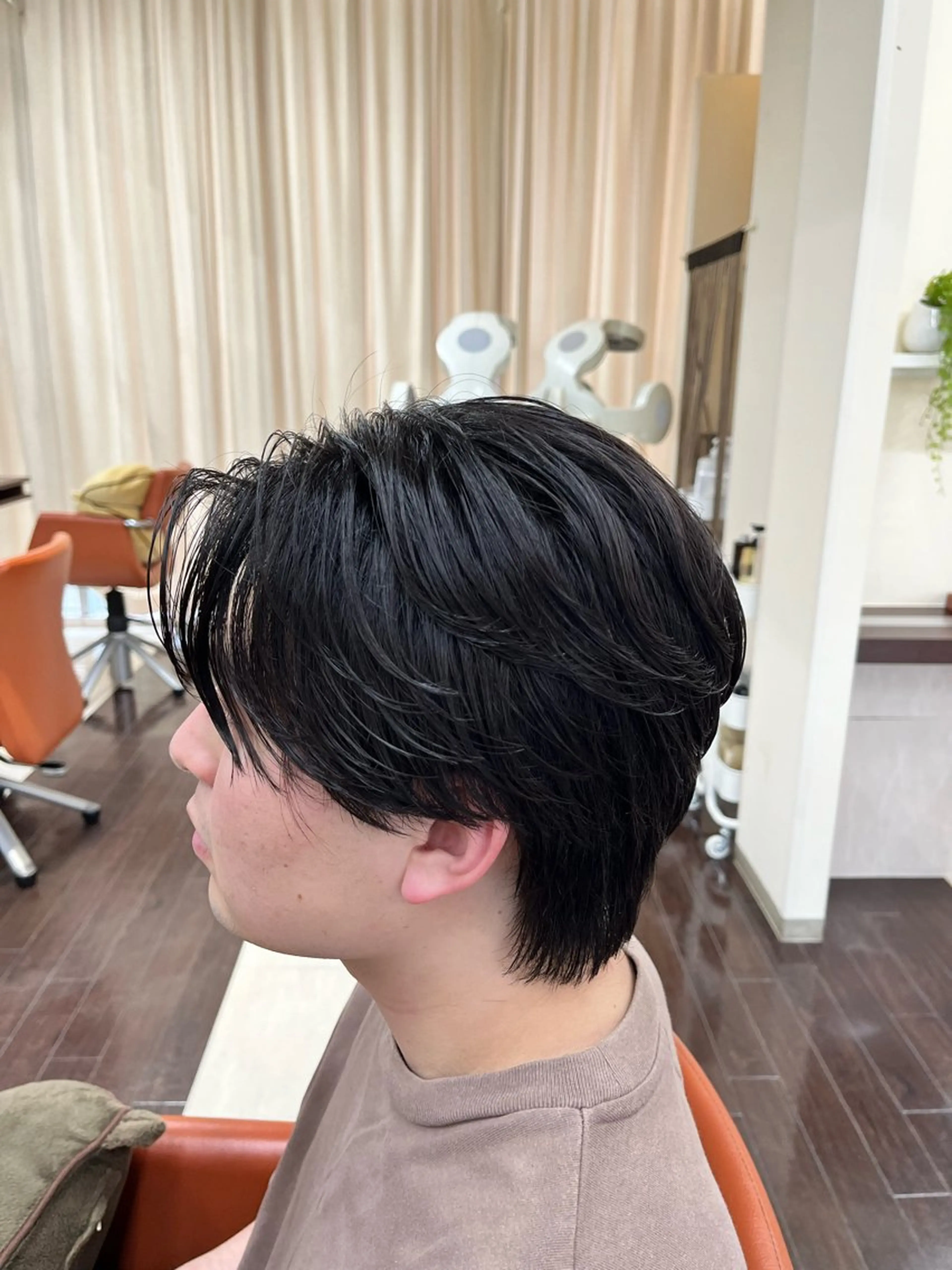 ショート パーマ メンズ センターパート メンズパーマ メンズウルフカット ウルフカット ニュアンスパーマ AROH  men's cut&men's perm 船橋店所属・🧊メンズ特化🧊 高木航希のヘアスタイル