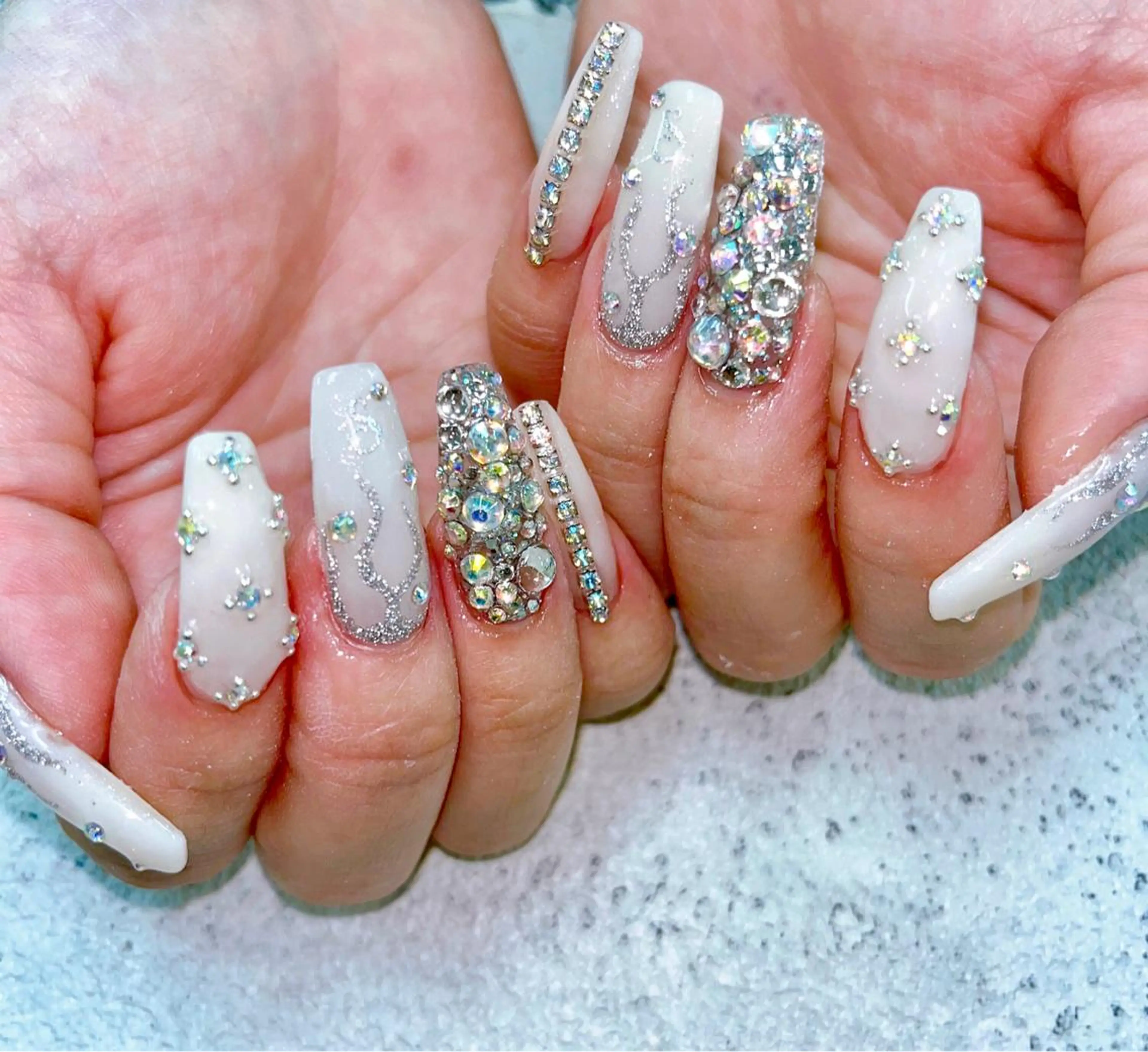 ネイル nail &eye    ADDICT OHORI所属・addict 練習中のネイルデザイン