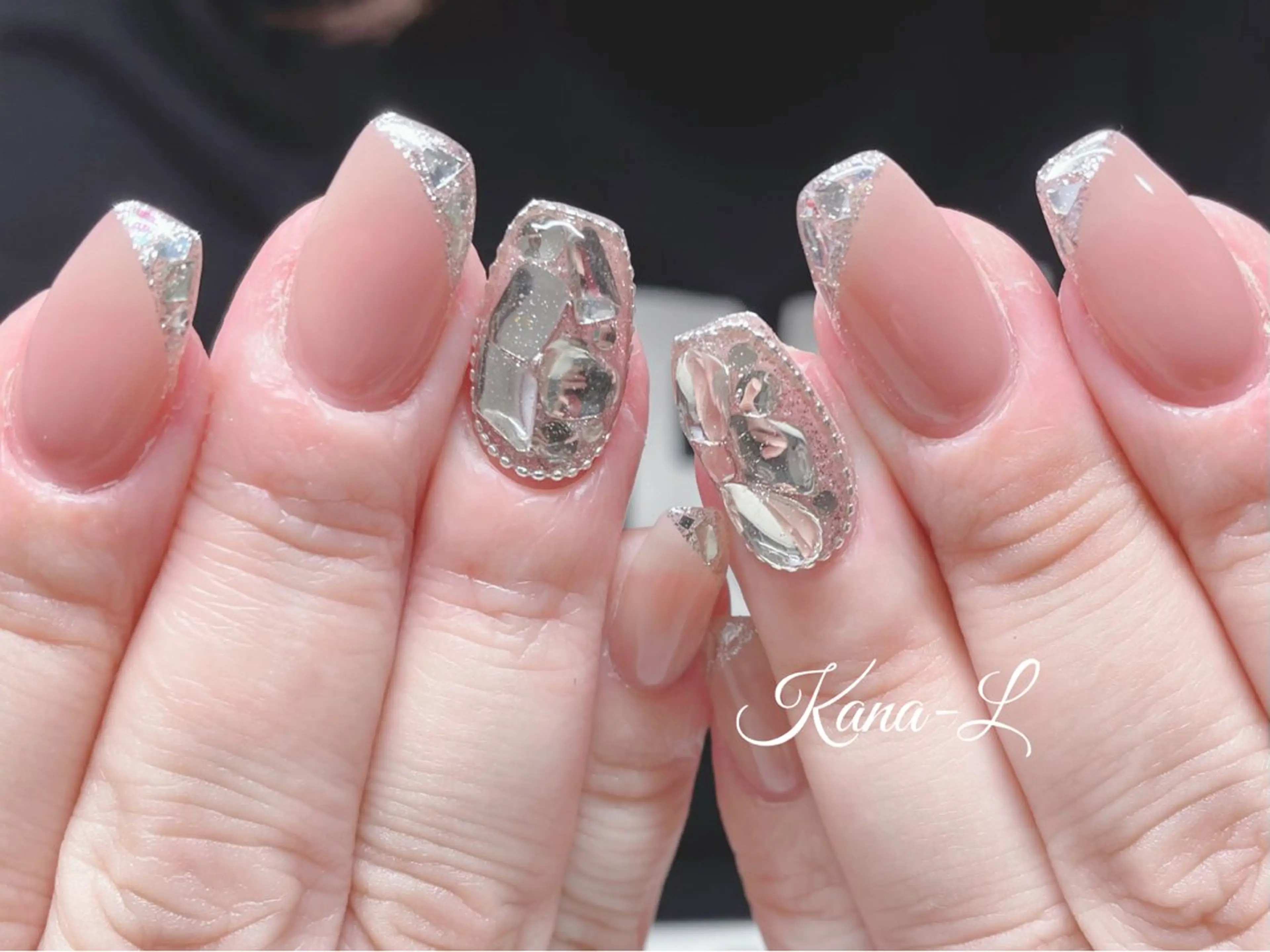 ネイル フレンチネイル ジェルネイル ガラスフレンチ キラキラネイル パラジェル 芦辺 香奈のネイルデザイン