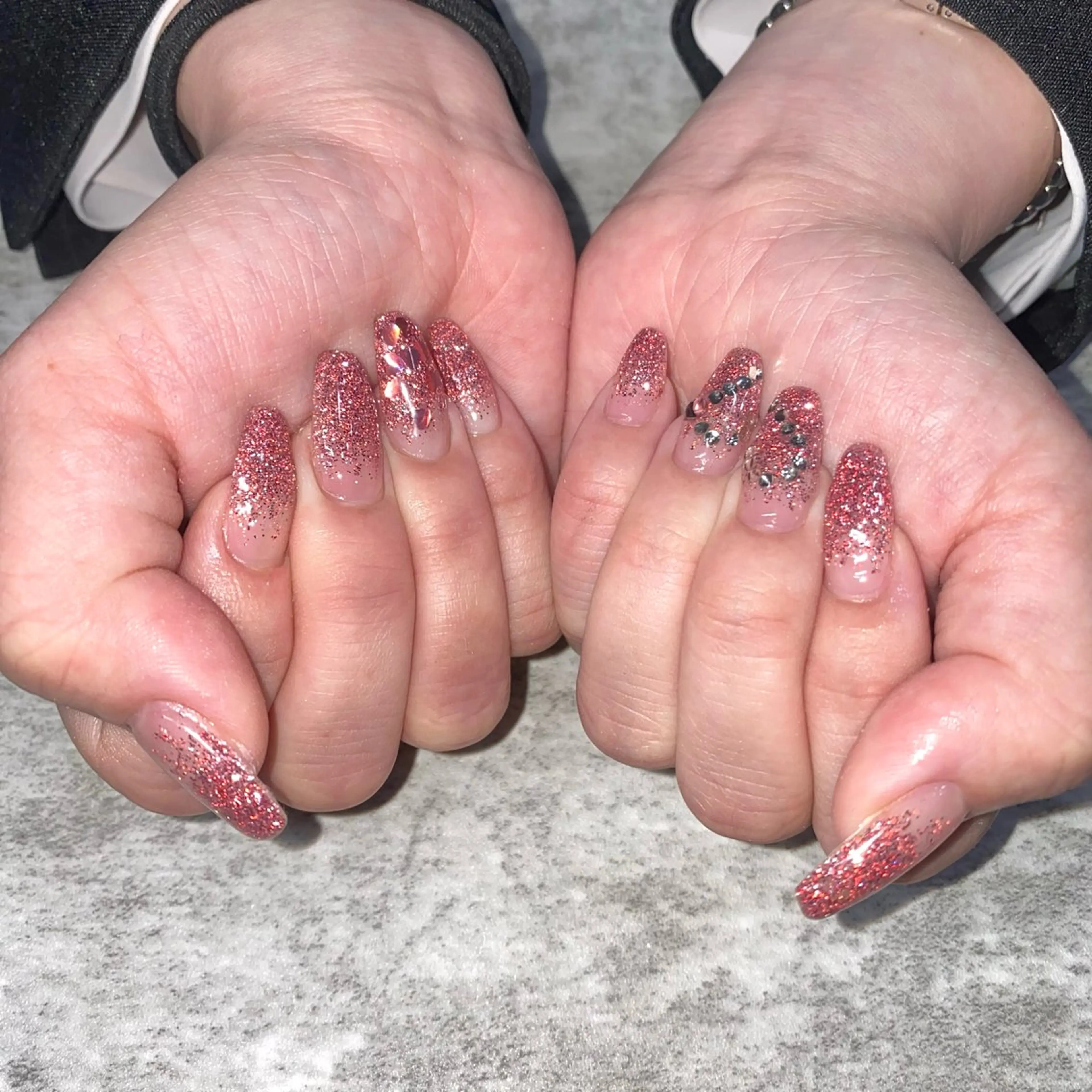 ネイル フラッシュネイル ピンク ハンドネイル ★Rinail... .のネイルデザイン