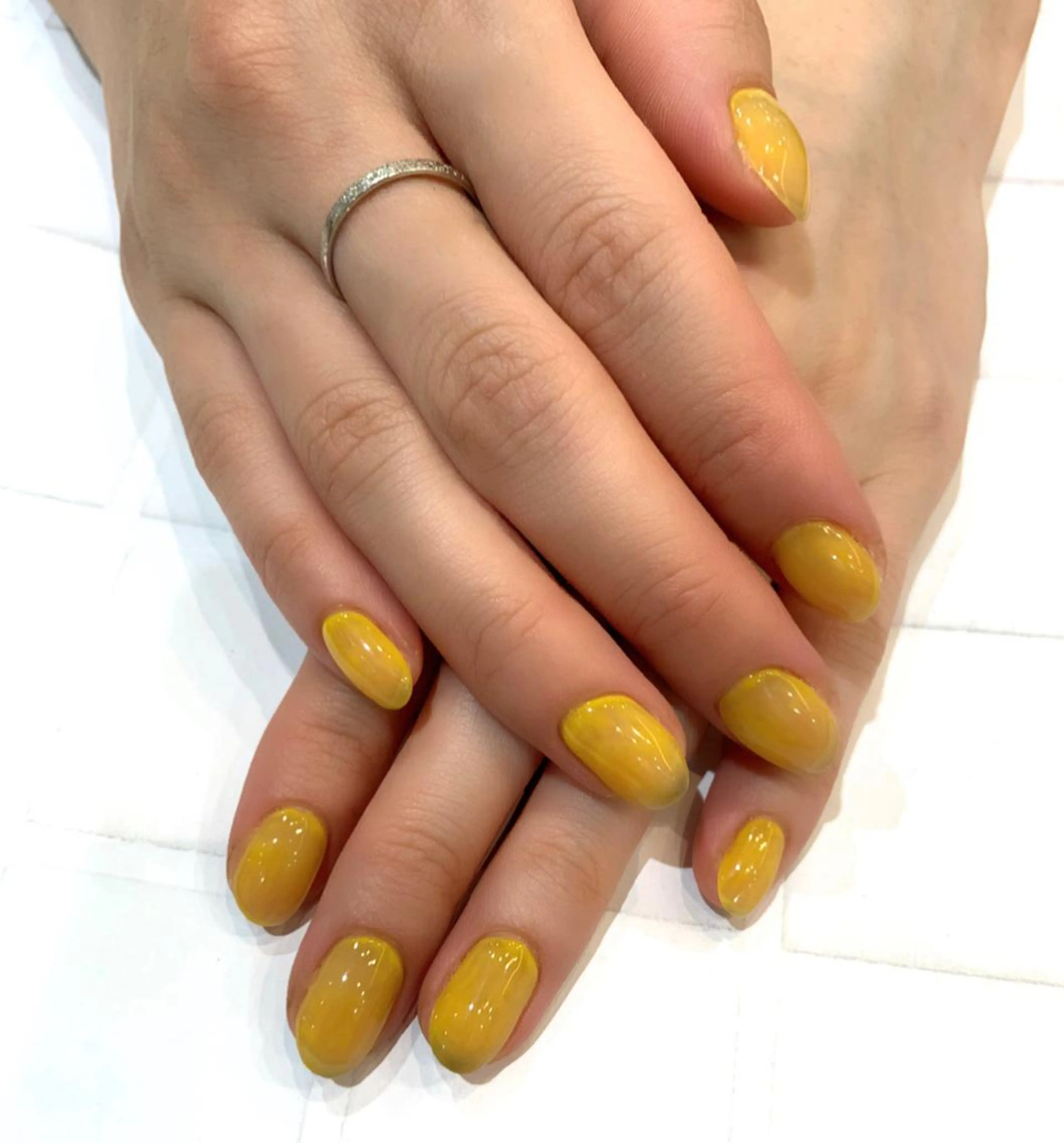 ネイル クリアネイル 黄色 赤木 理紗のマツエク・マツパデザイン