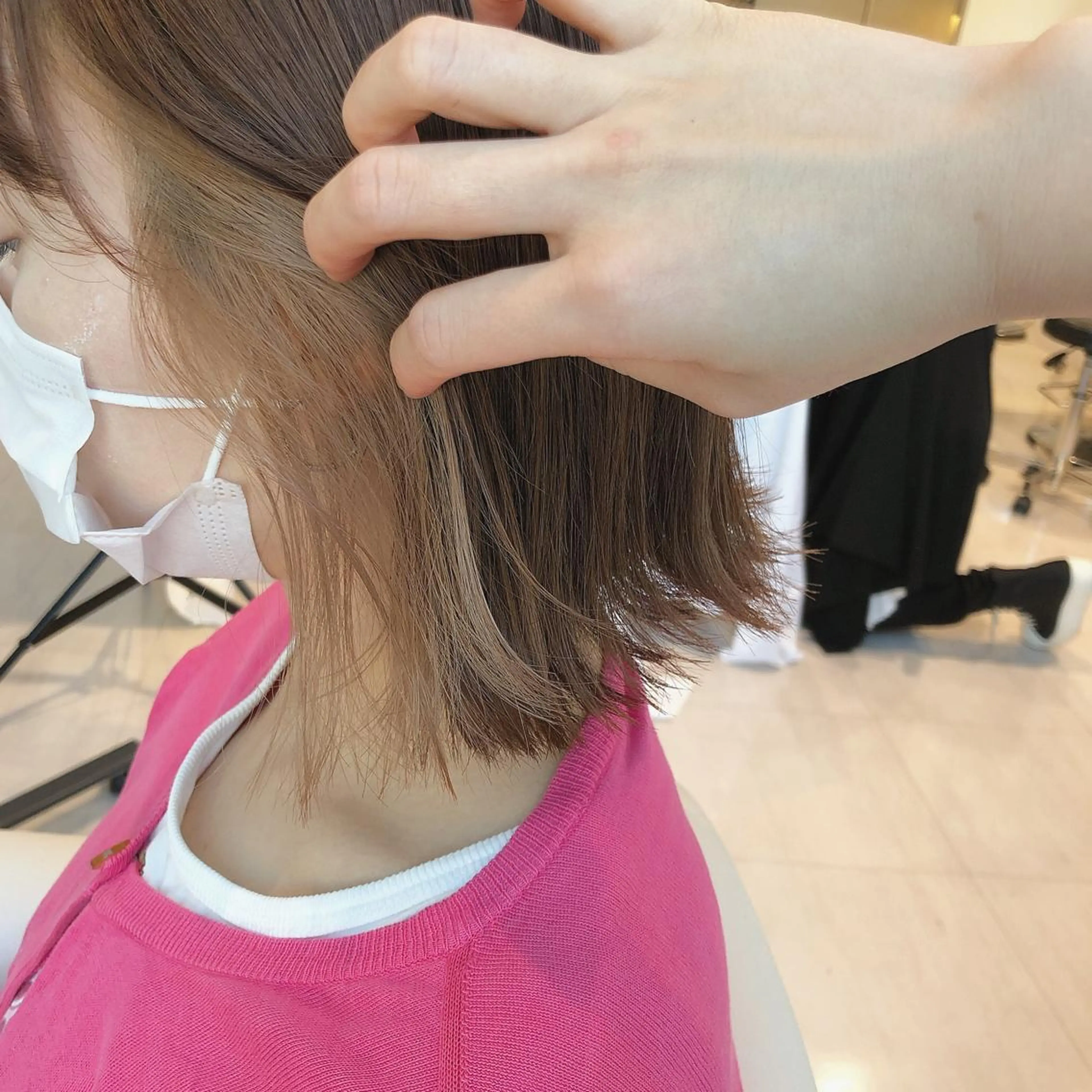 ミディアム カラー イヤリングカラー ヤマモト マイのヘアスタイル