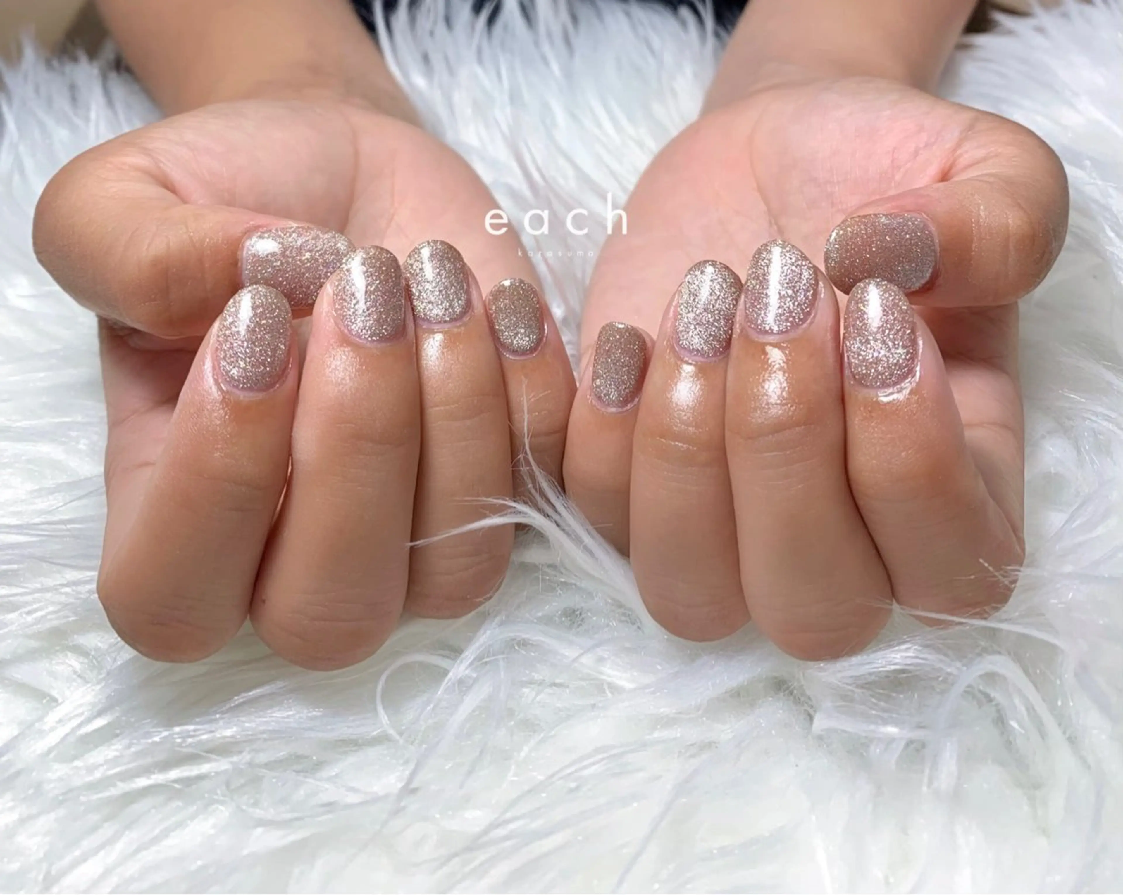 ネイル マグネットネイル each Hibikiのネイルデザイン