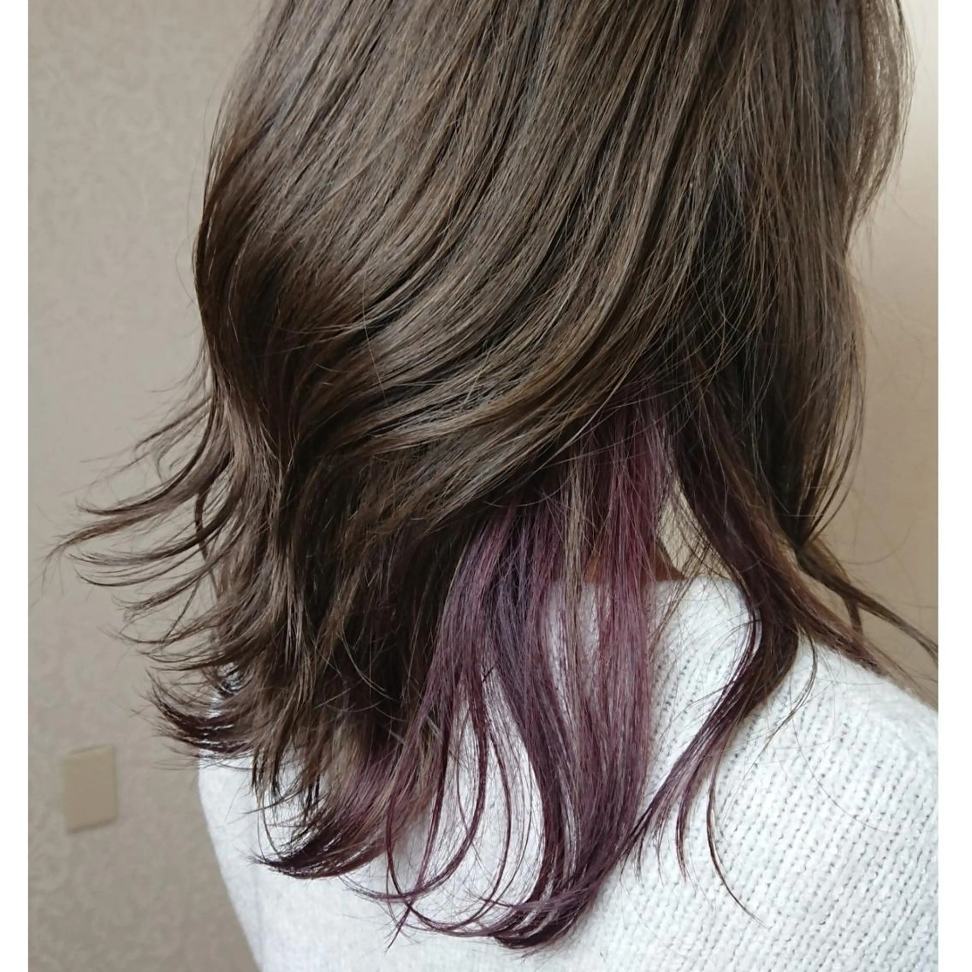 セミロング ヘアアレンジ カラー グラデ❣️インナー 派手髪Fumiyoのヘアスタイル