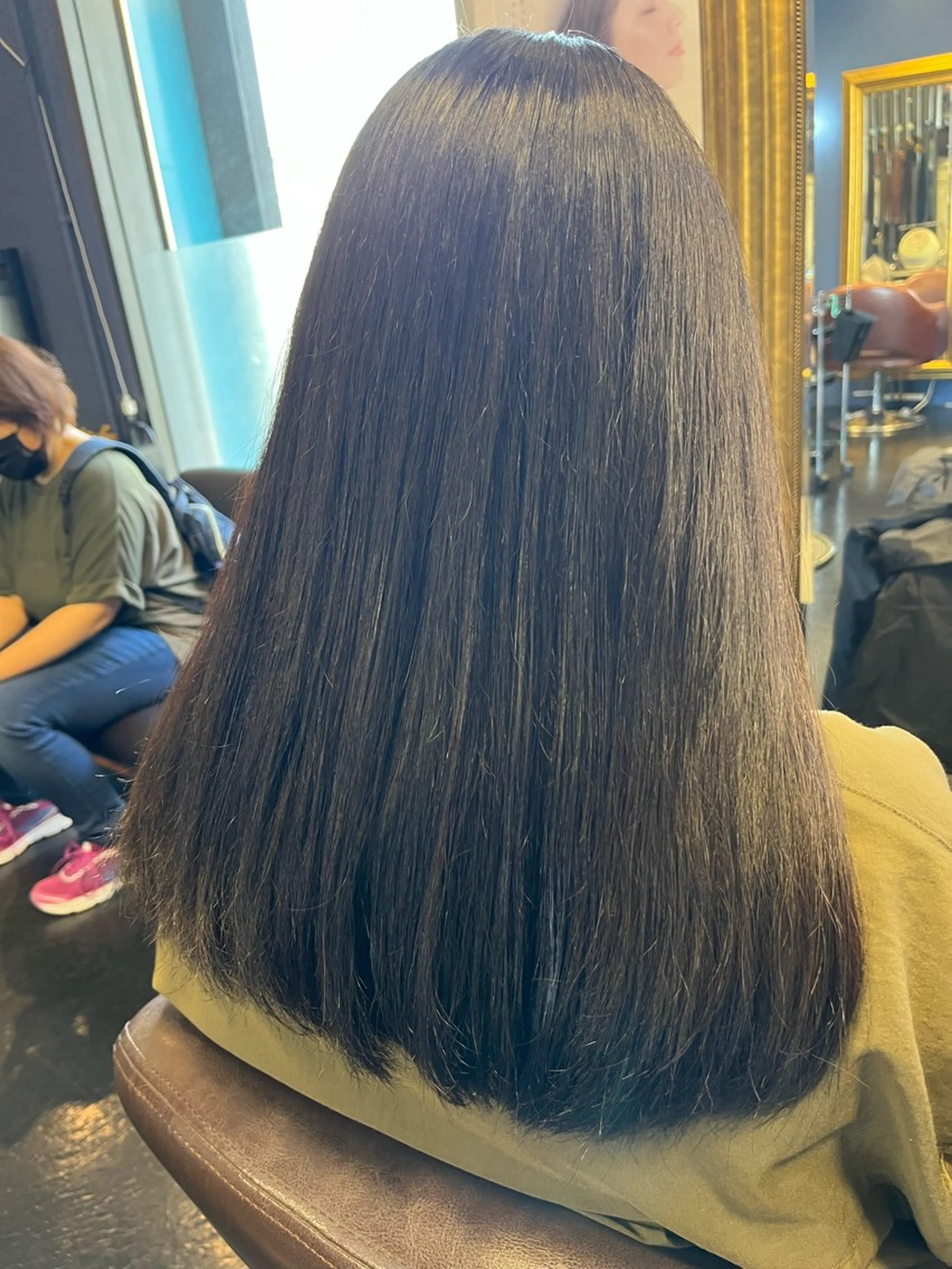 ダメージレス縮毛矯正＋うるおいトリートメント＋カットの写真