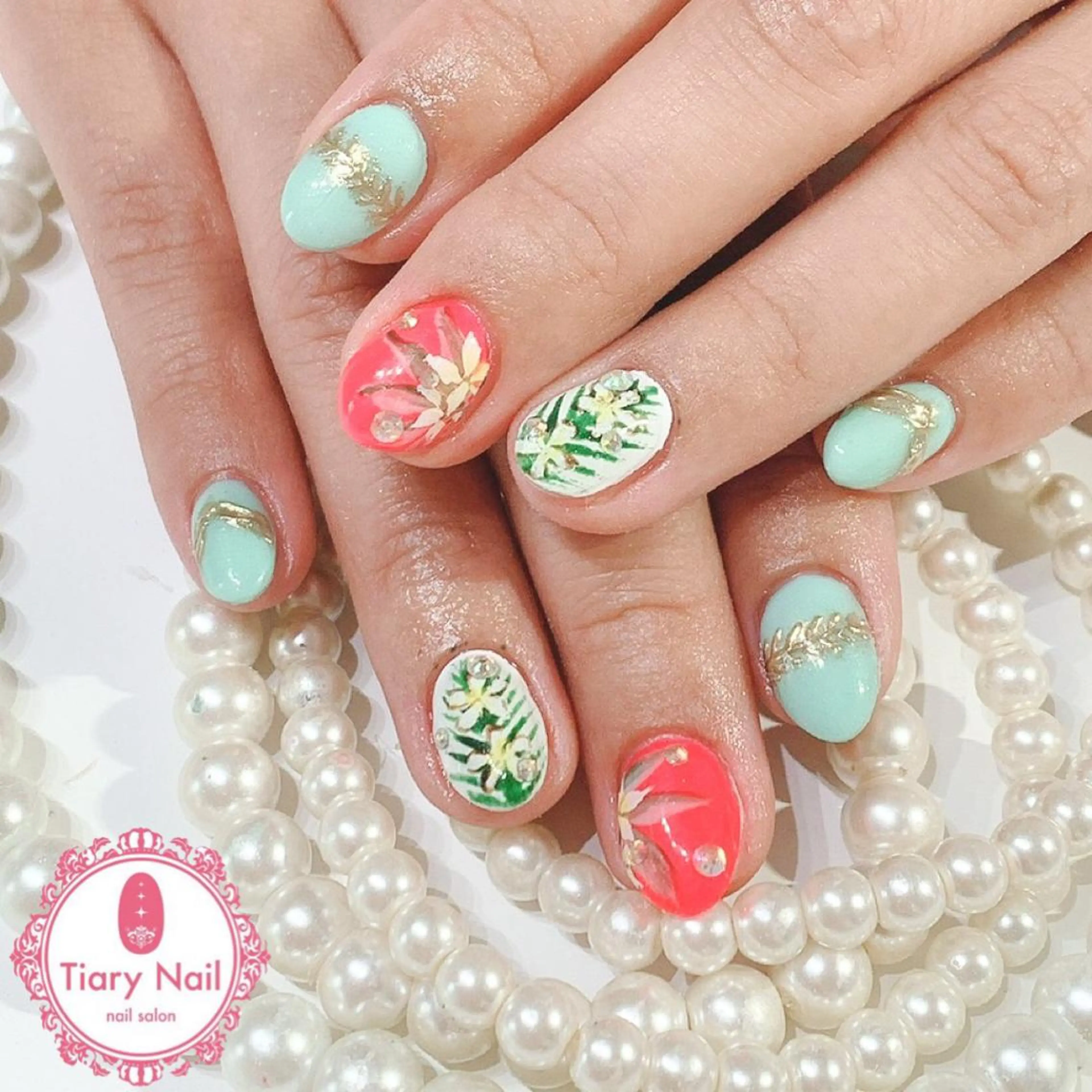 ネイル 桜ネイル クリアネイル フットネイル ジェルネイル キラキラネイル ハンドネイル 💗🪽Tiary Nail🪽💗のネイルデザイン