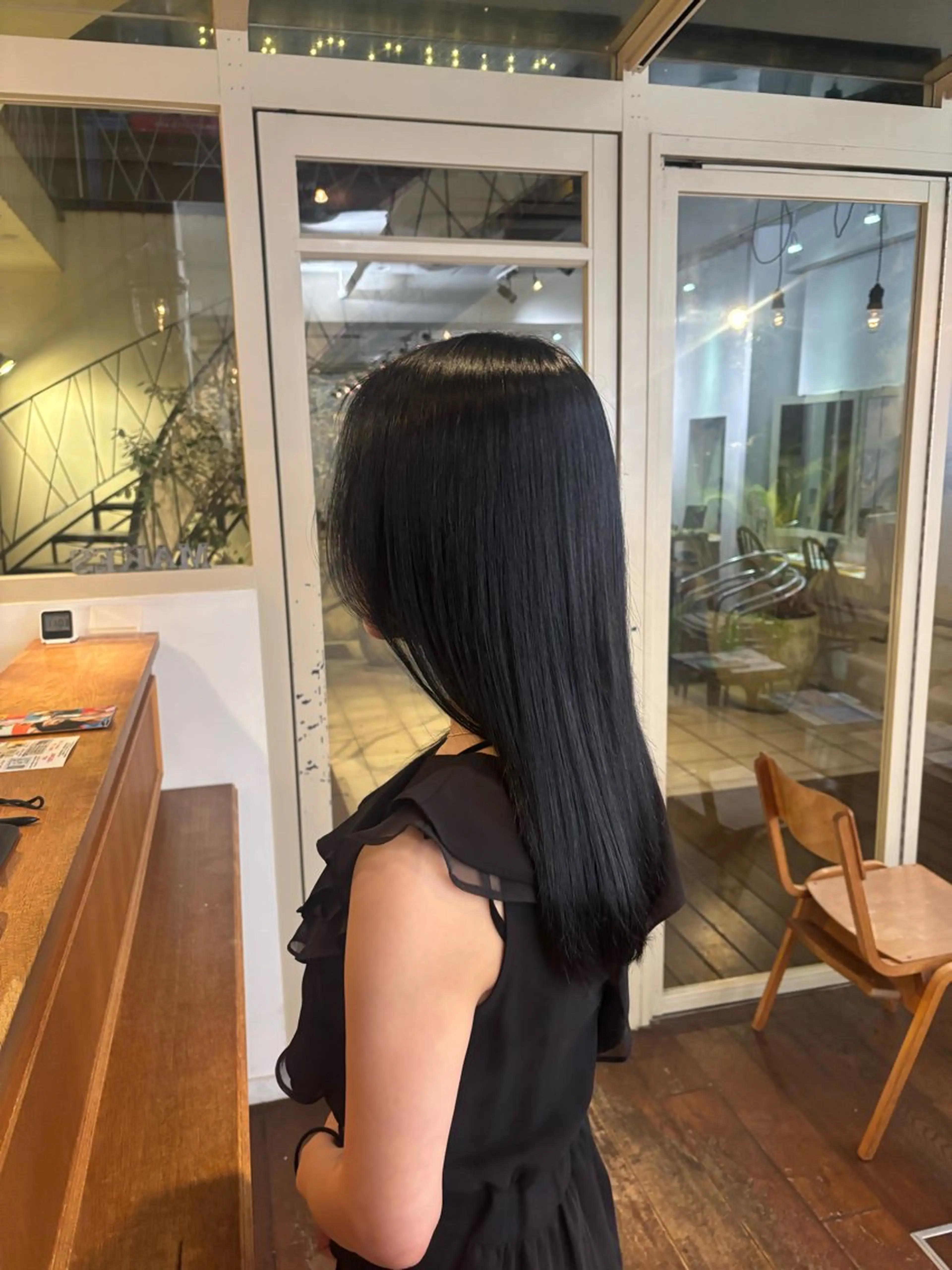 ロング カット ヘアカラー くいた あやなのヘアスタイル