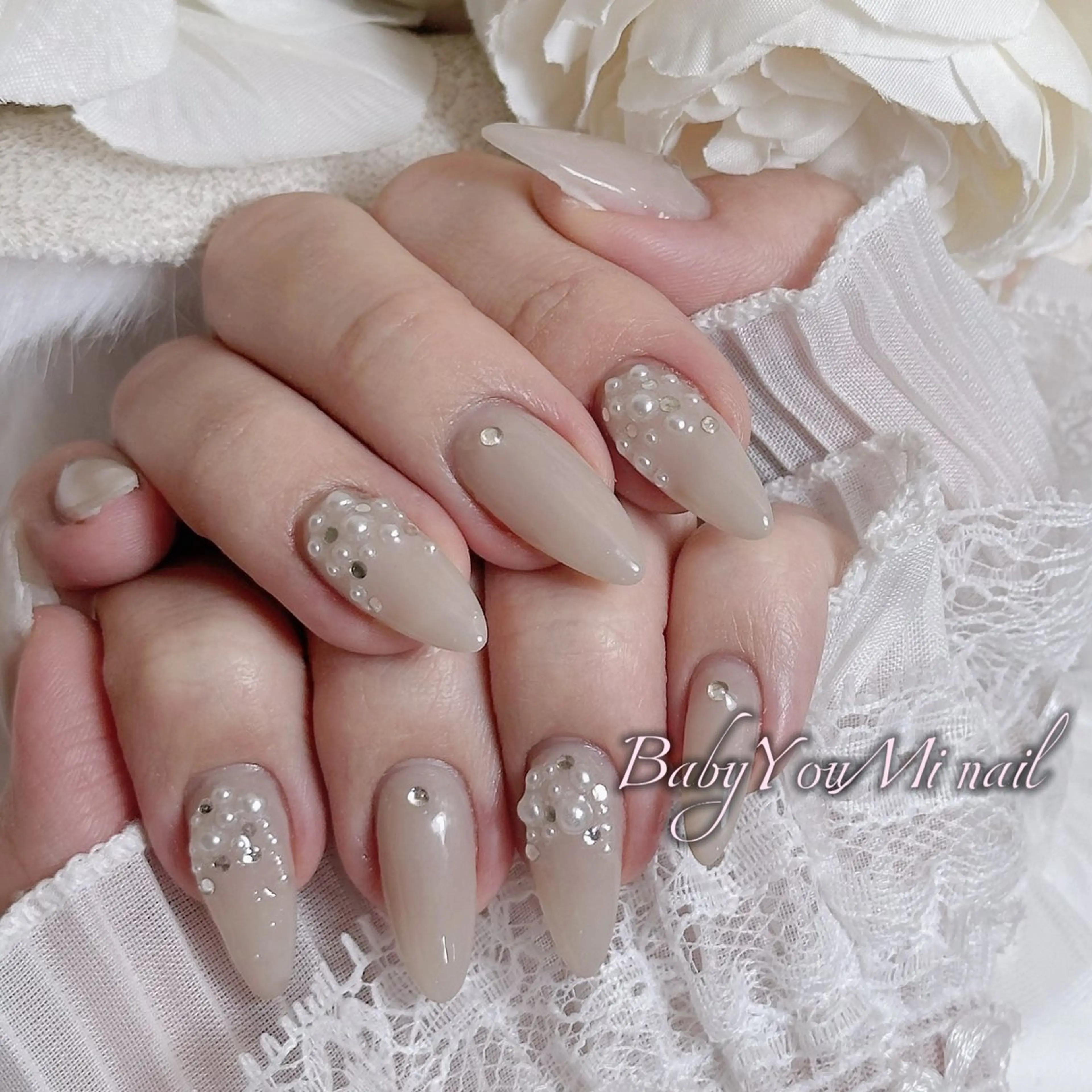 ネイル オーロラネイル チークネイル 成人式 フットネイル フレンチネイル ハンドネイル ハンドケア BabyYouMi nailのネイルデザイン