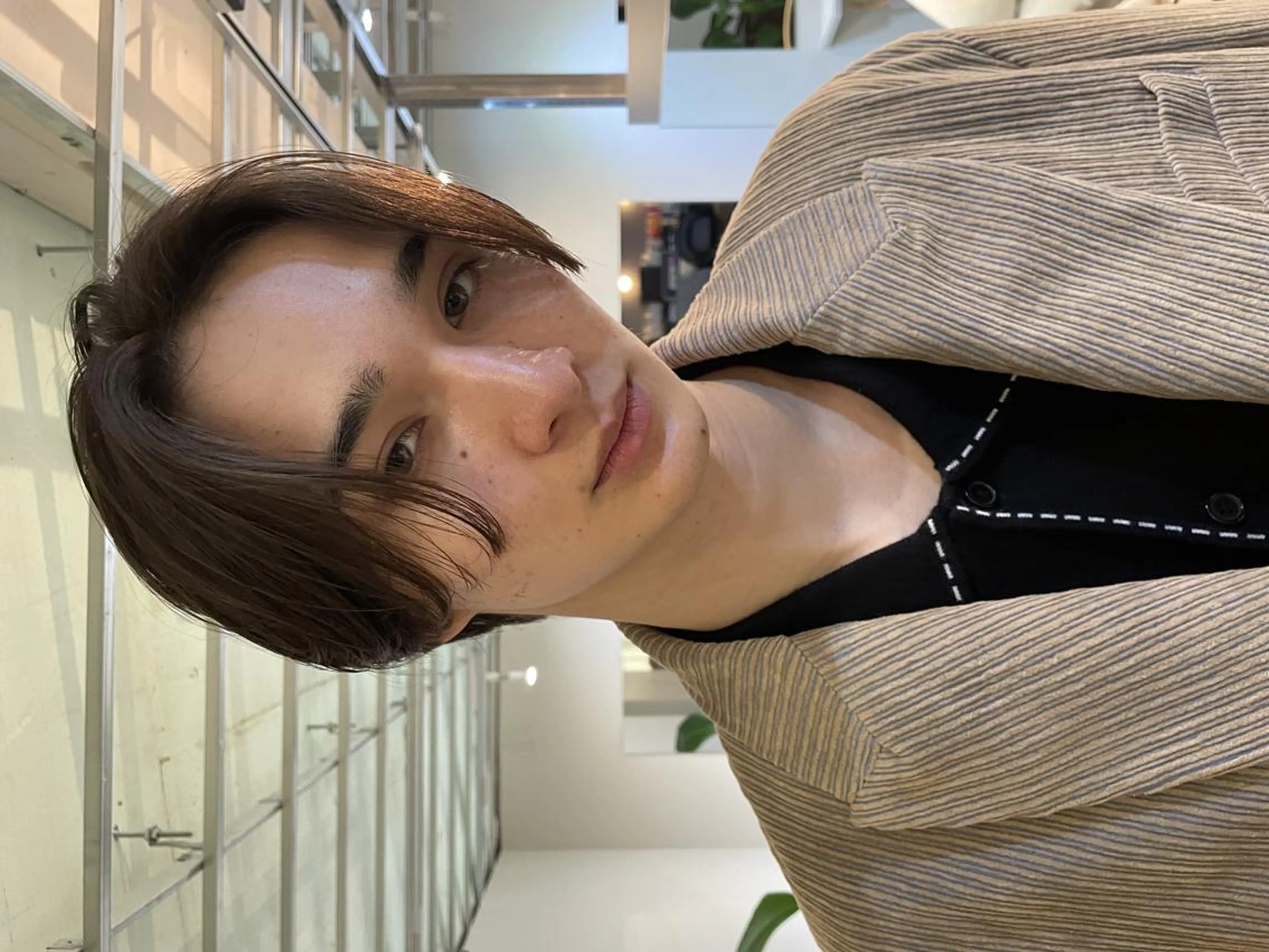 ショート カラー パーマ メンズ メンズブリーチ メンズハイライト メンズメッシュ ブリーチ ハイライトカラー カット パーマ CEINE loqのヘアスタイル