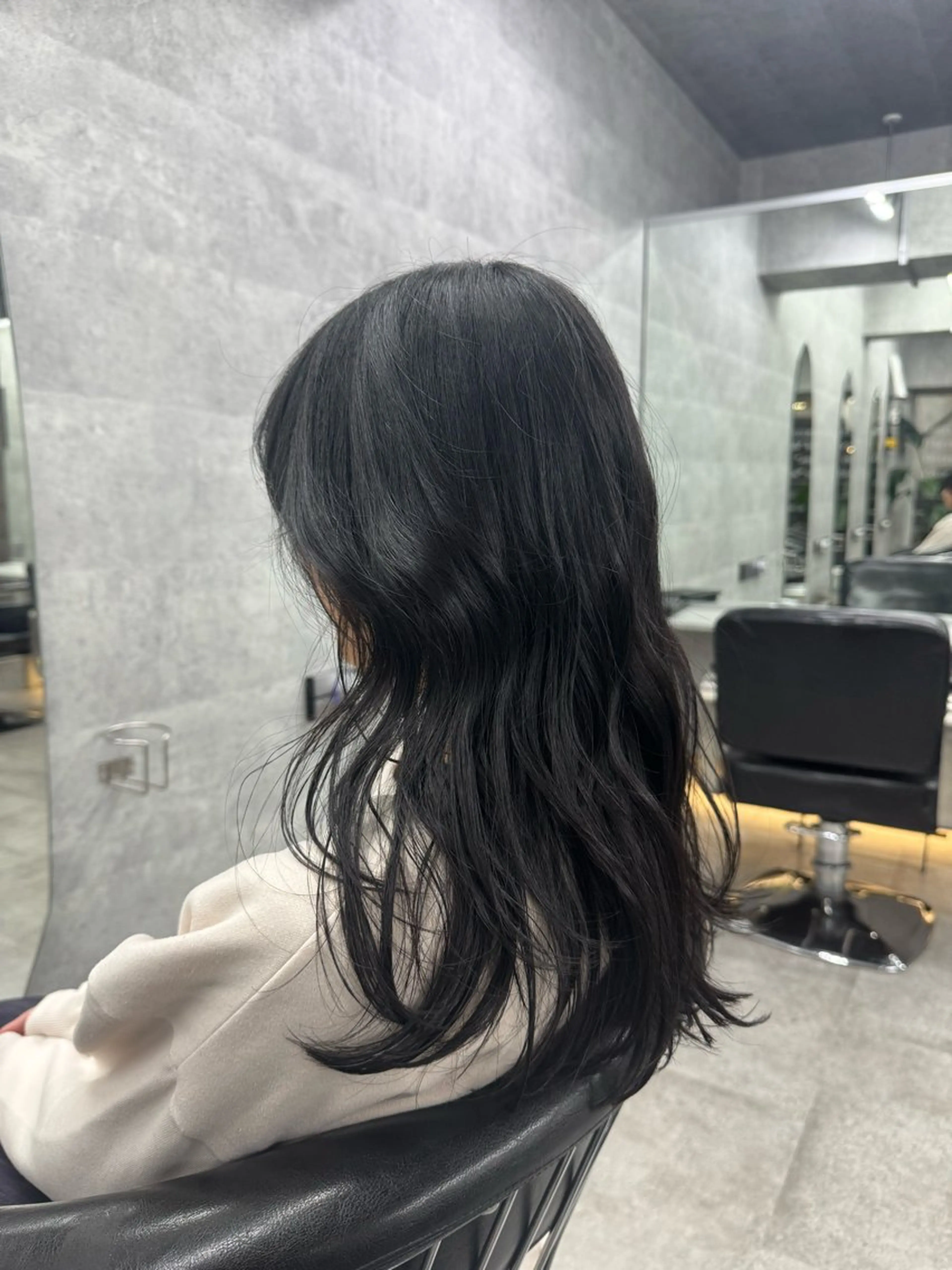 セミロング カラー カット ヘアカラー トリートメント NOOS omotesando所属・あなたのお悩み改善" You"💚❤️💛のヘアスタイル