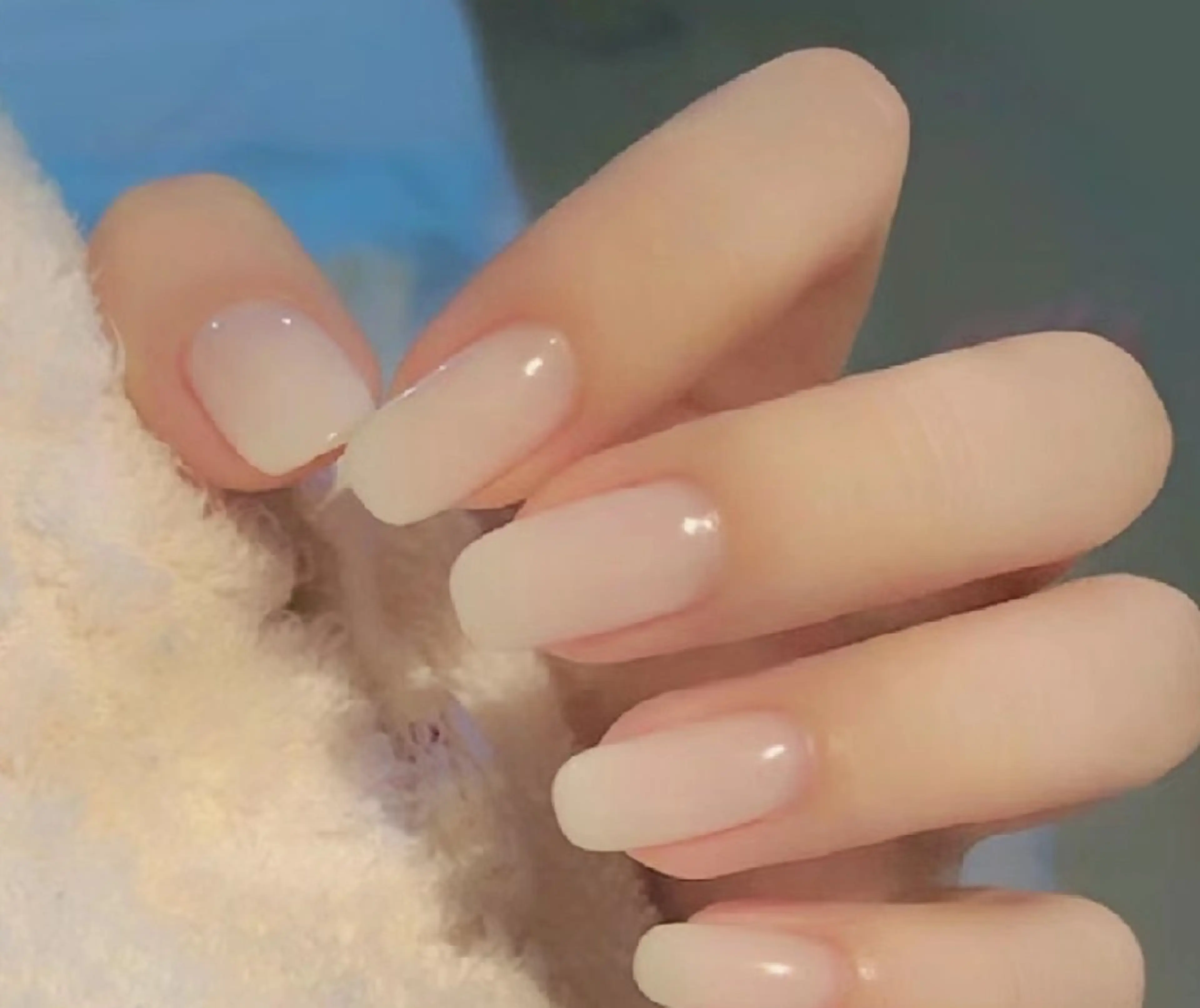 ネイル ハンドネイル ネイリストゆか💅 長さだし、深爪矯正のネイルデザイン