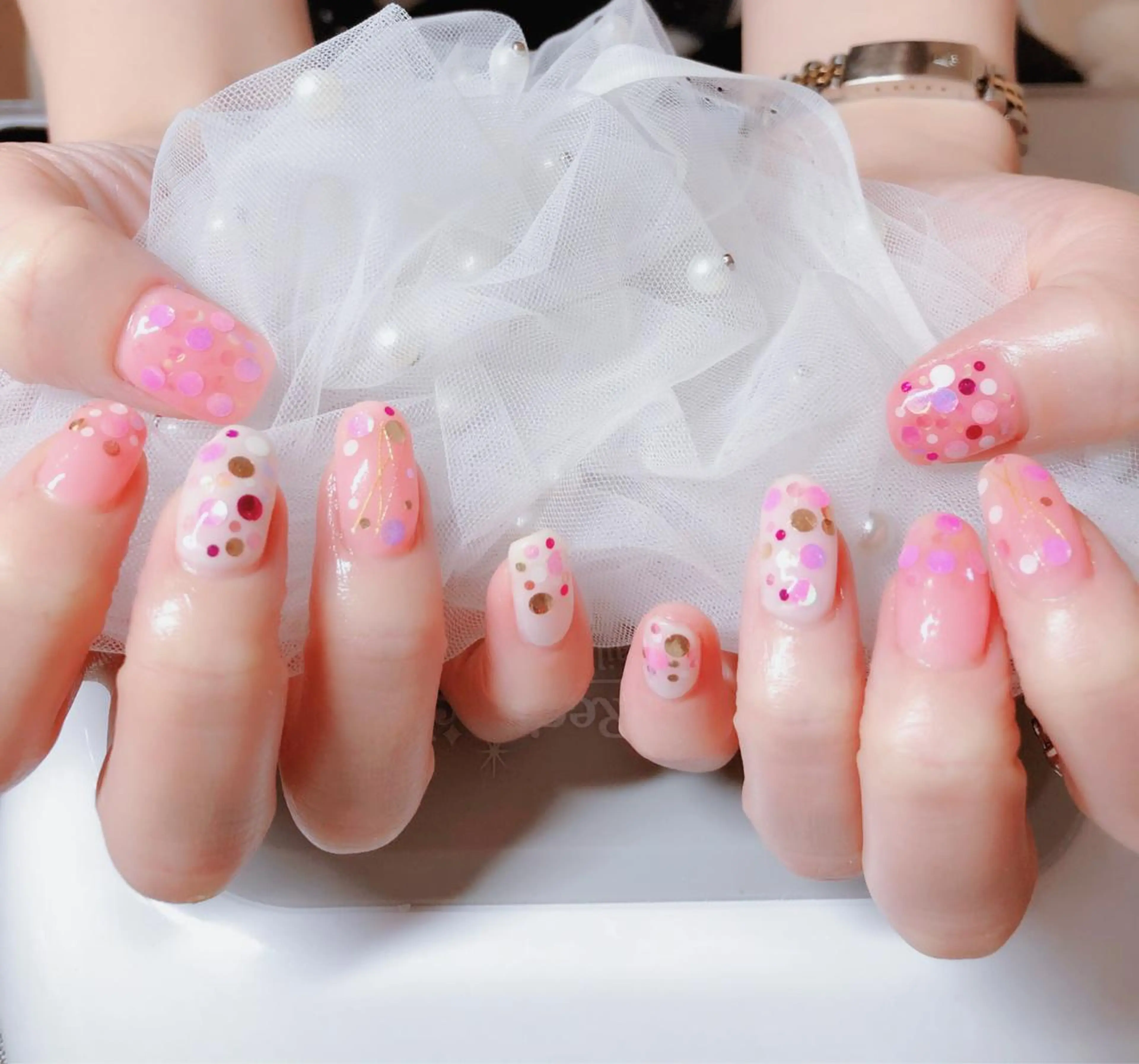 ネイル ハンドネイル マジックミラー所属・マジック ミラーのネイルデザイン