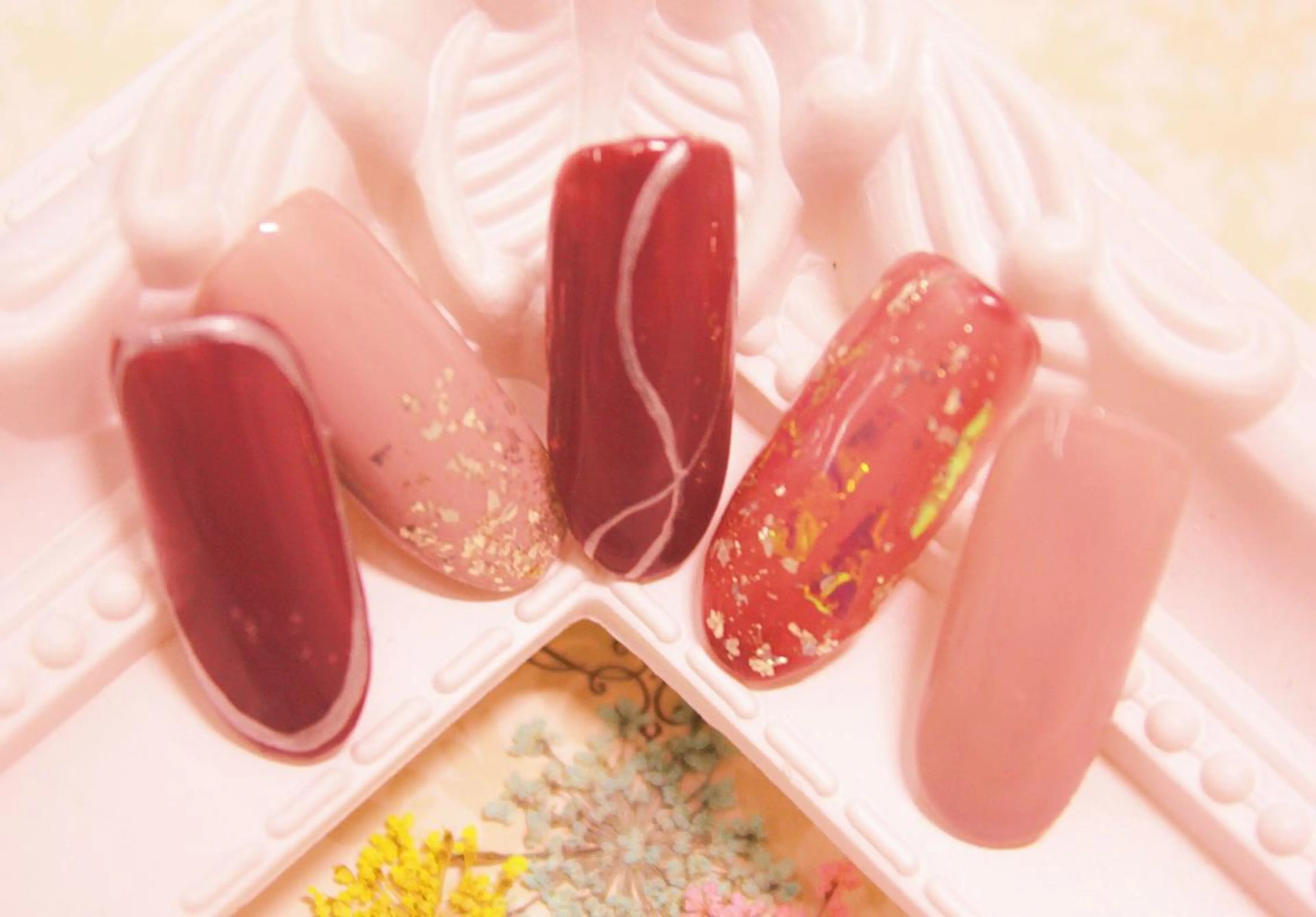 ネイル リラネイル Aikenのネイルデザイン