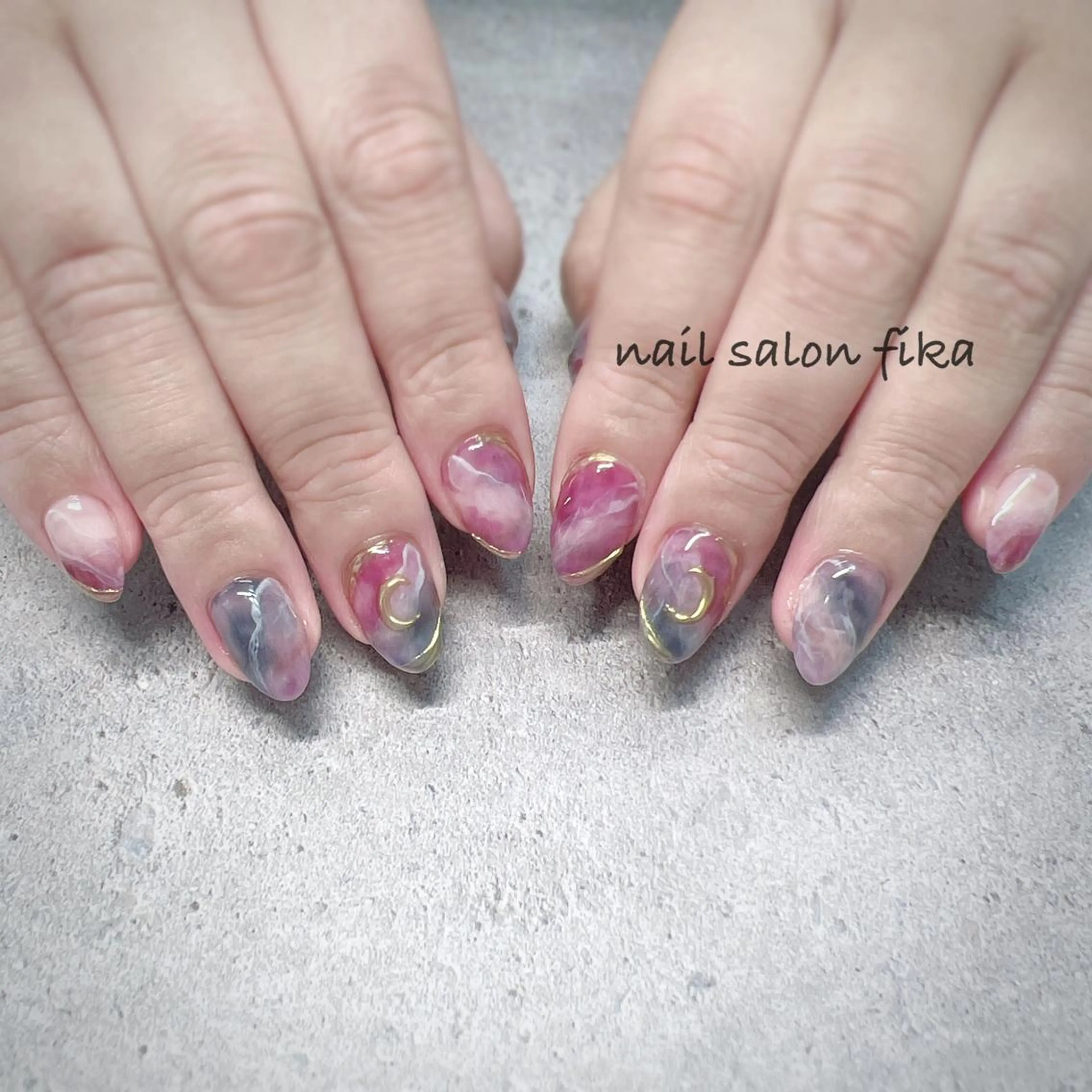 ネイル ニュアンスネイル nail salon fikaのネイルデザイン