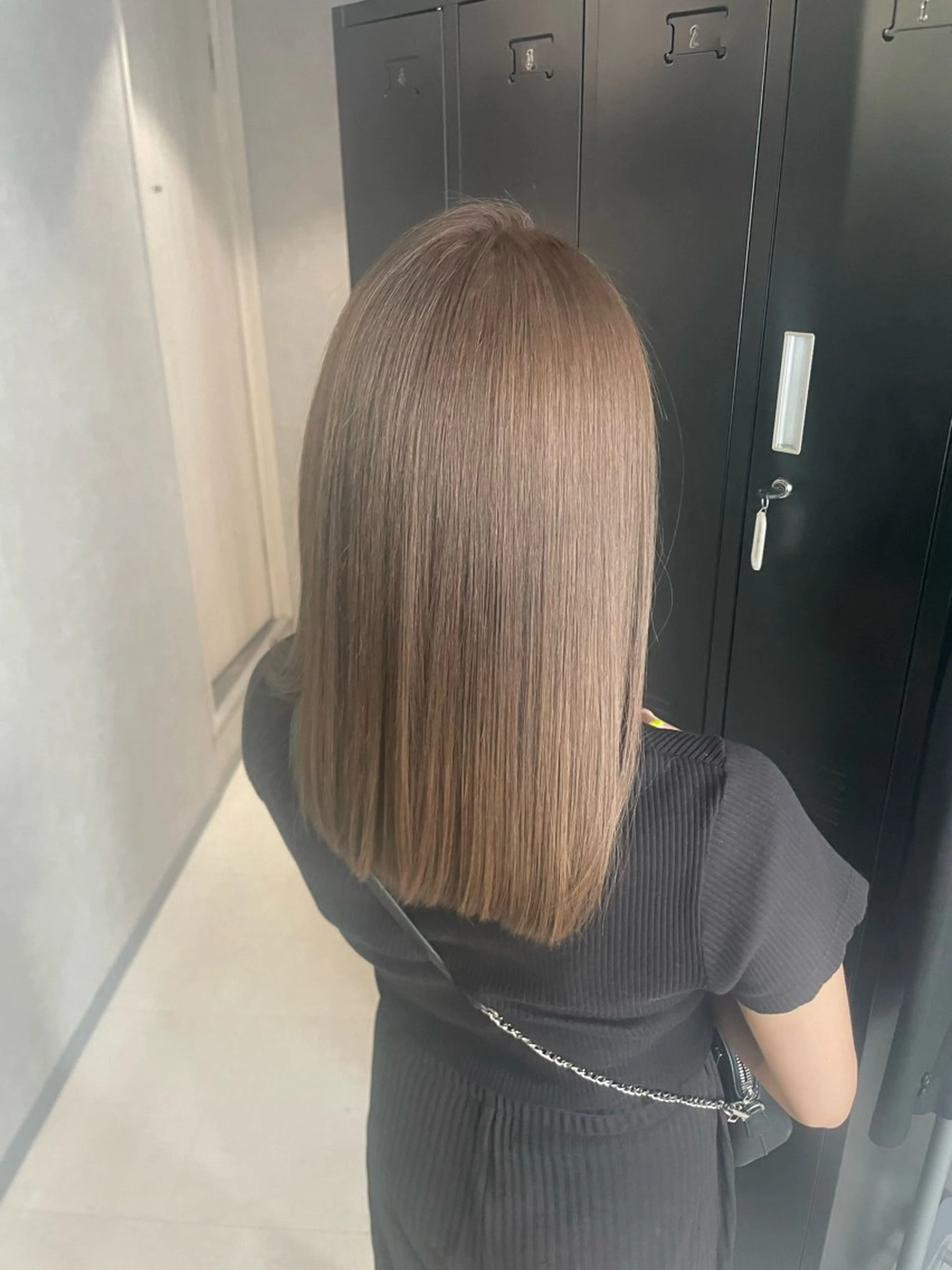 【12限定クーポン】カット+ダブルケアブリーチ+前処理トリートメントの写真