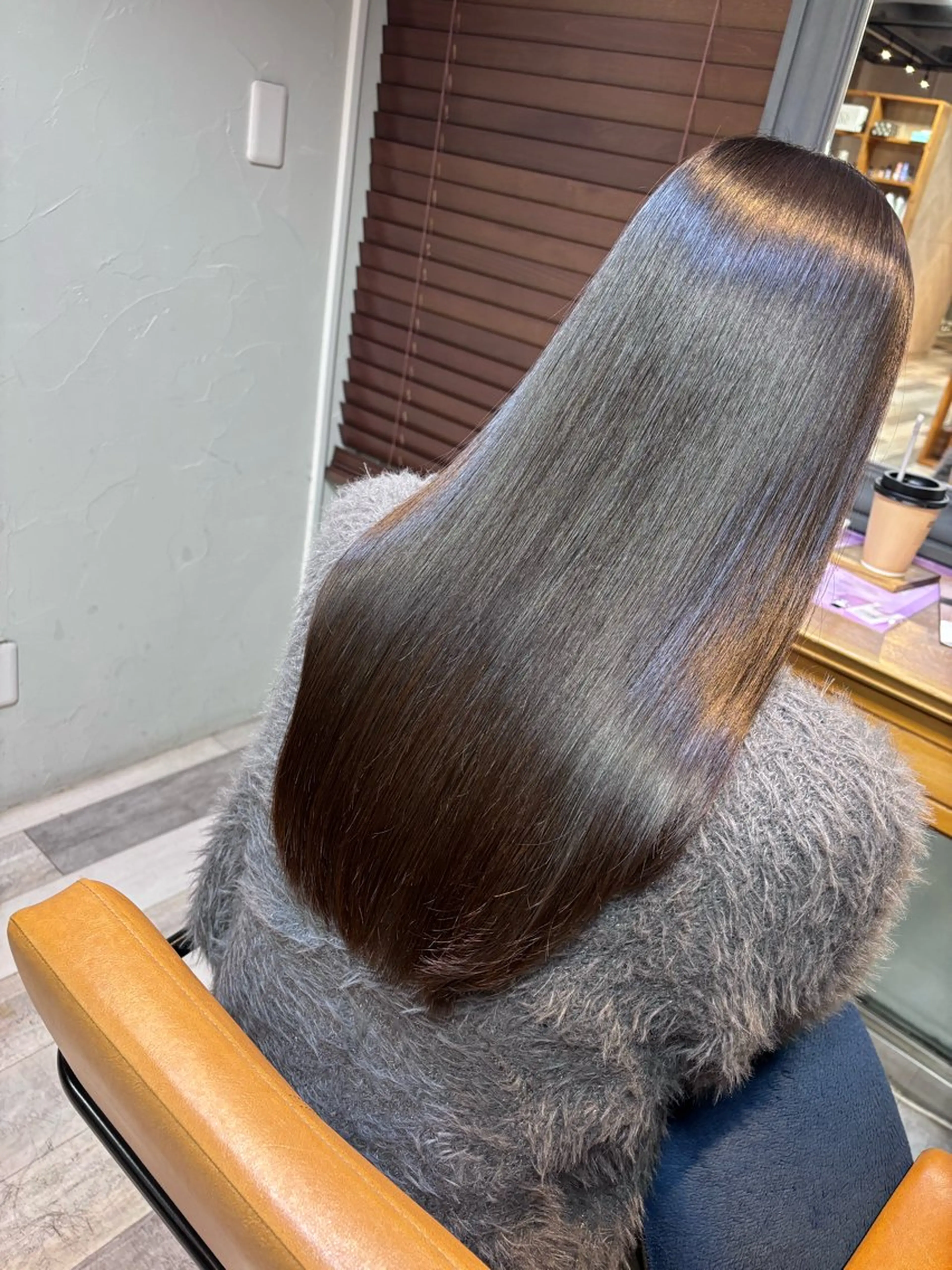 ロング 髪質改善 縮毛矯正 カット 縮毛矯正 岡本樹一 🍁のヘアスタイル