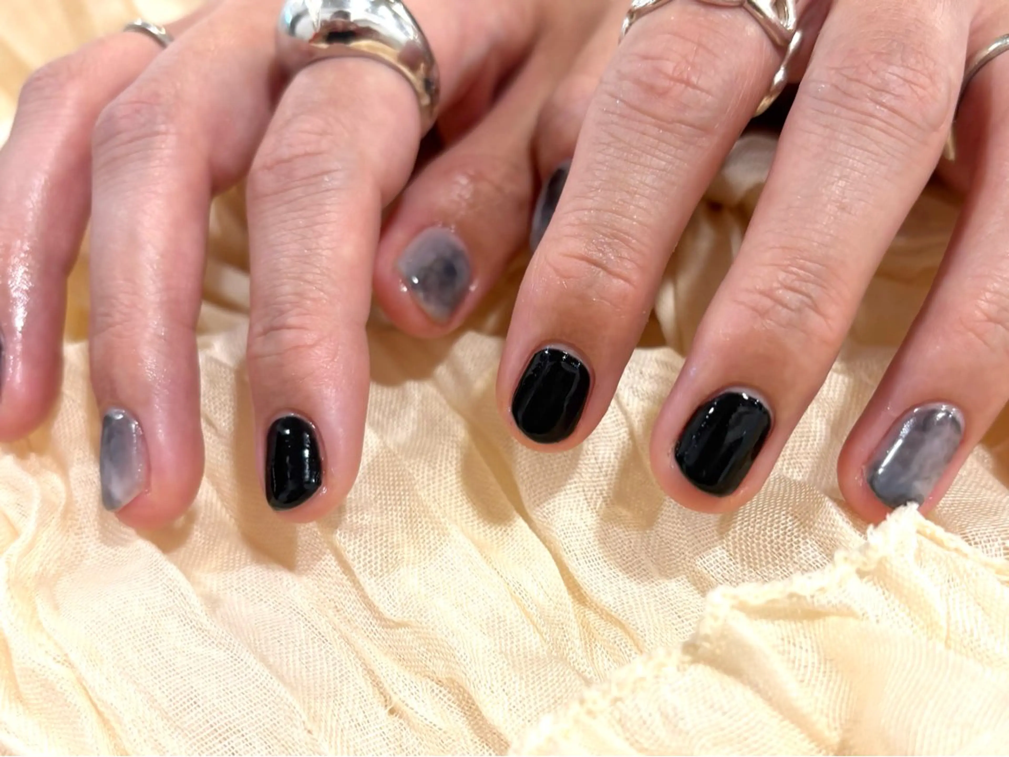 ネイル ジェルネイル ニュアンスネイル パラジェル ハンドネイル Lino中目黒 🎀 パラジェルのネイルデザイン