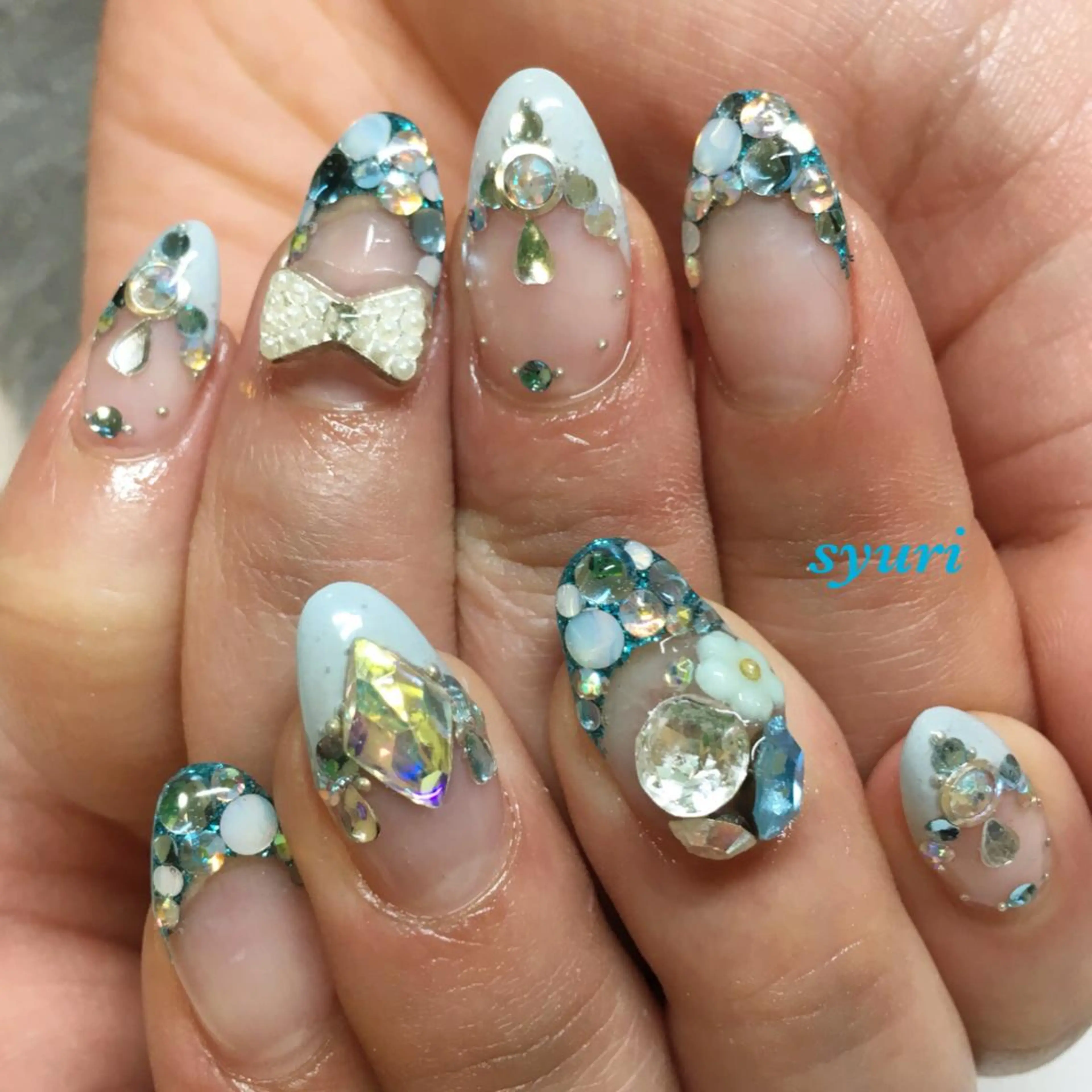 ネイル フレンチネイル ハンドネイル syuri nailのネイルデザイン