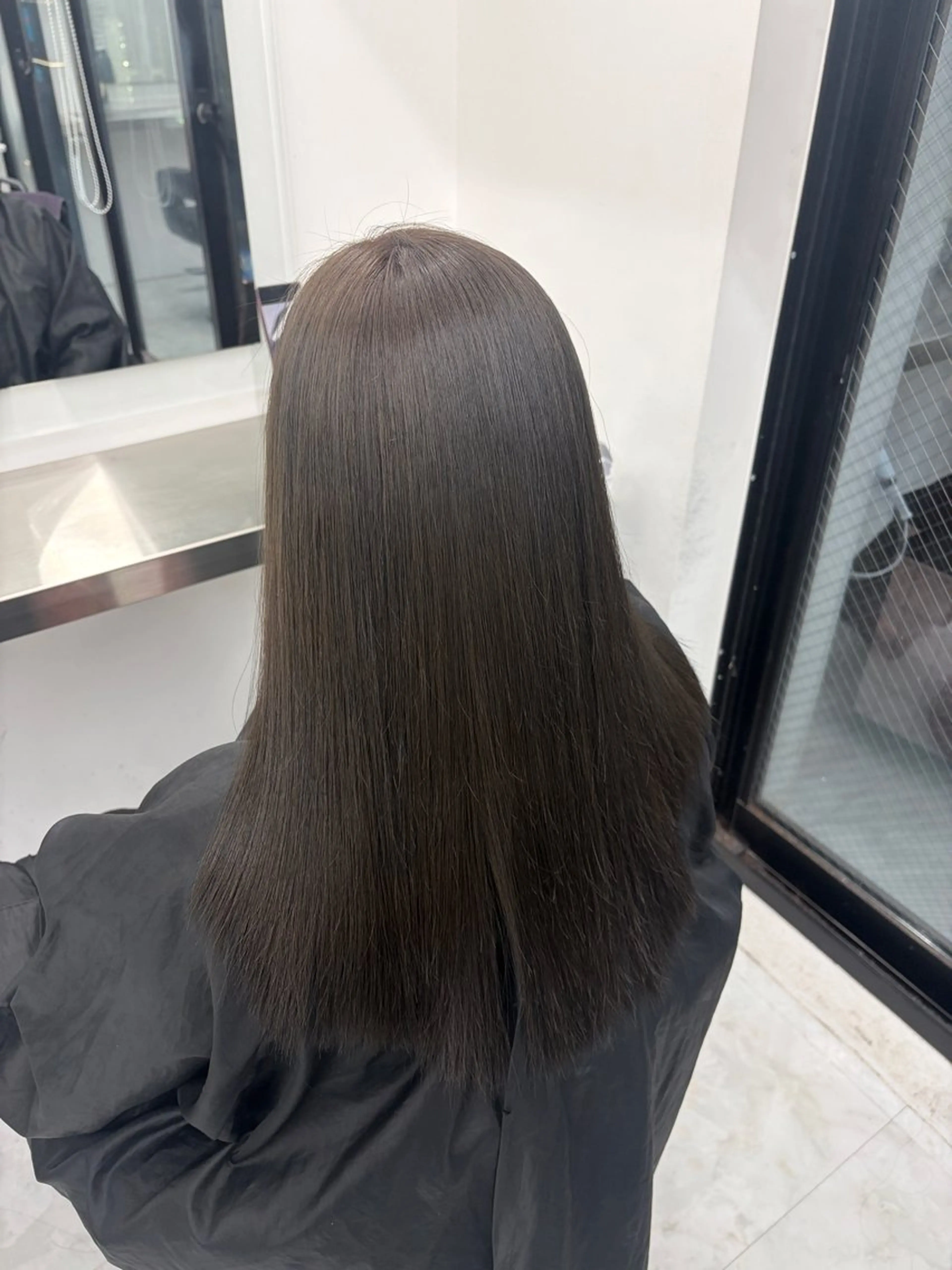 カラー カット ヘアカラー トリートメント ヘアセット 透明感うる艶カラー 🤍MANAMIのヘアスタイル