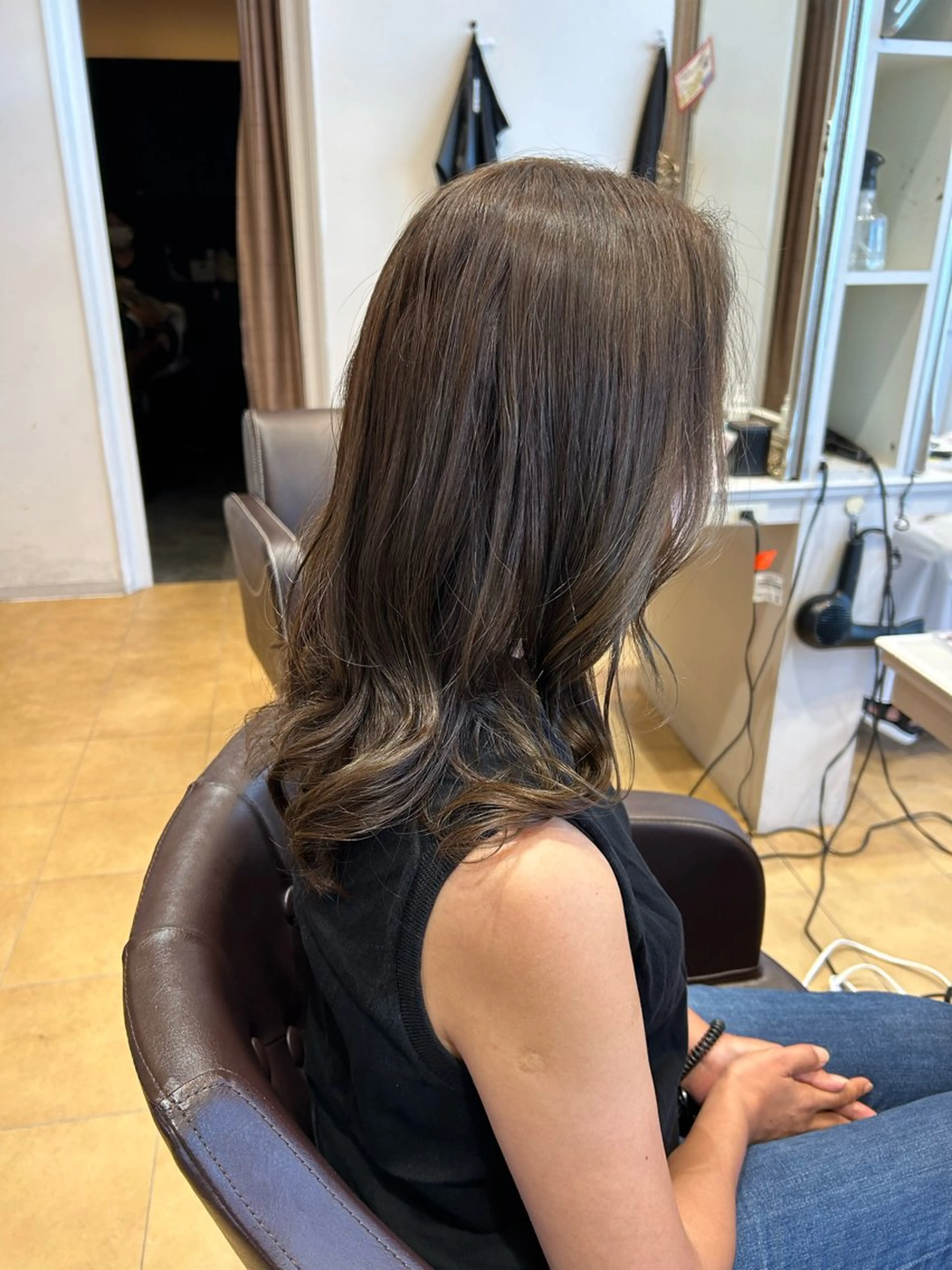 カラー 今中 紗英のヘアスタイル