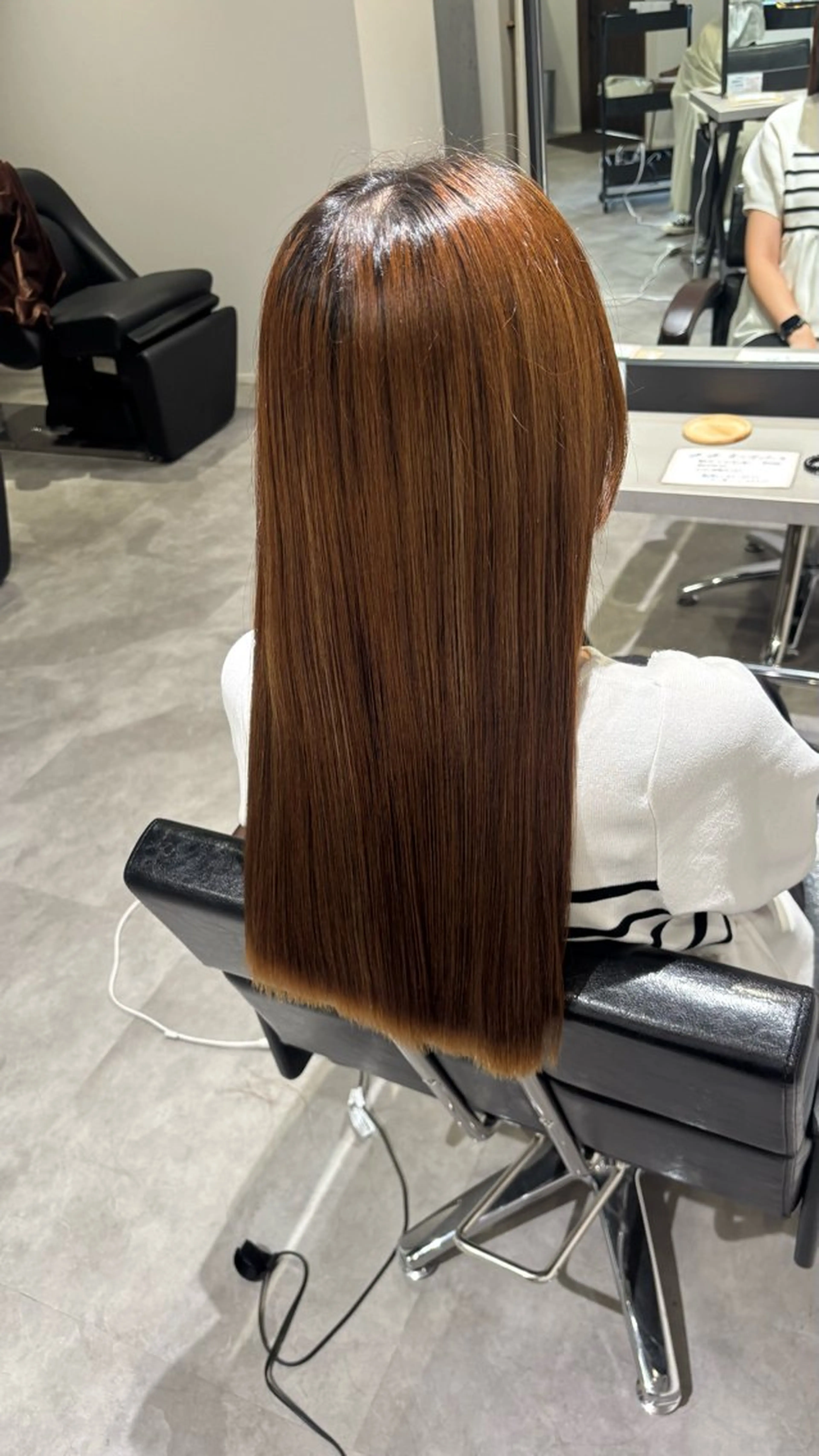 ロング トリートメント 長尾ゆりの/ボブ/ ベージュ/ハイトーンのヘアスタイル