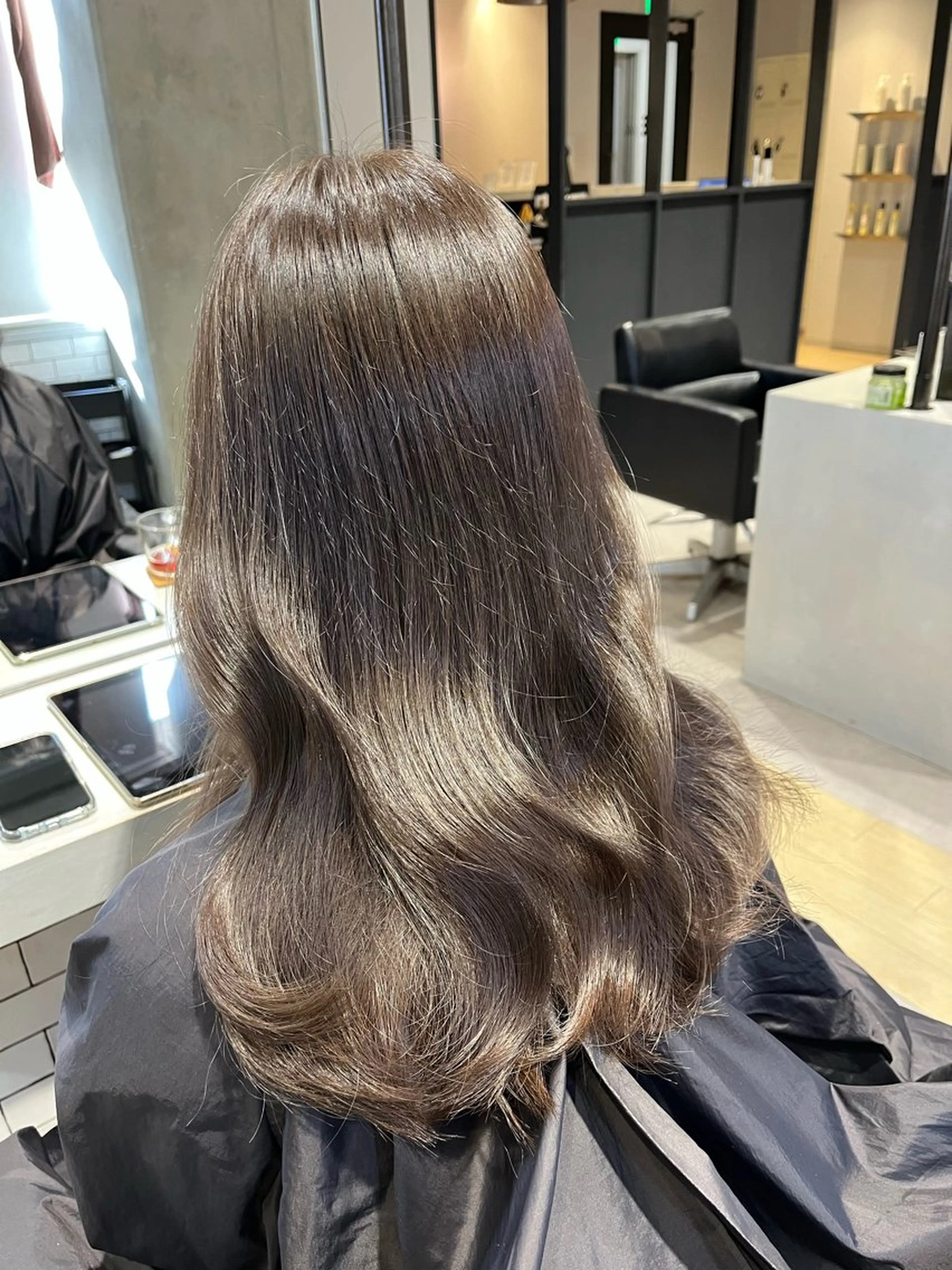 セミロング カラー カット ヘアカラー トリートメント いとう りょうたのヘアスタイル