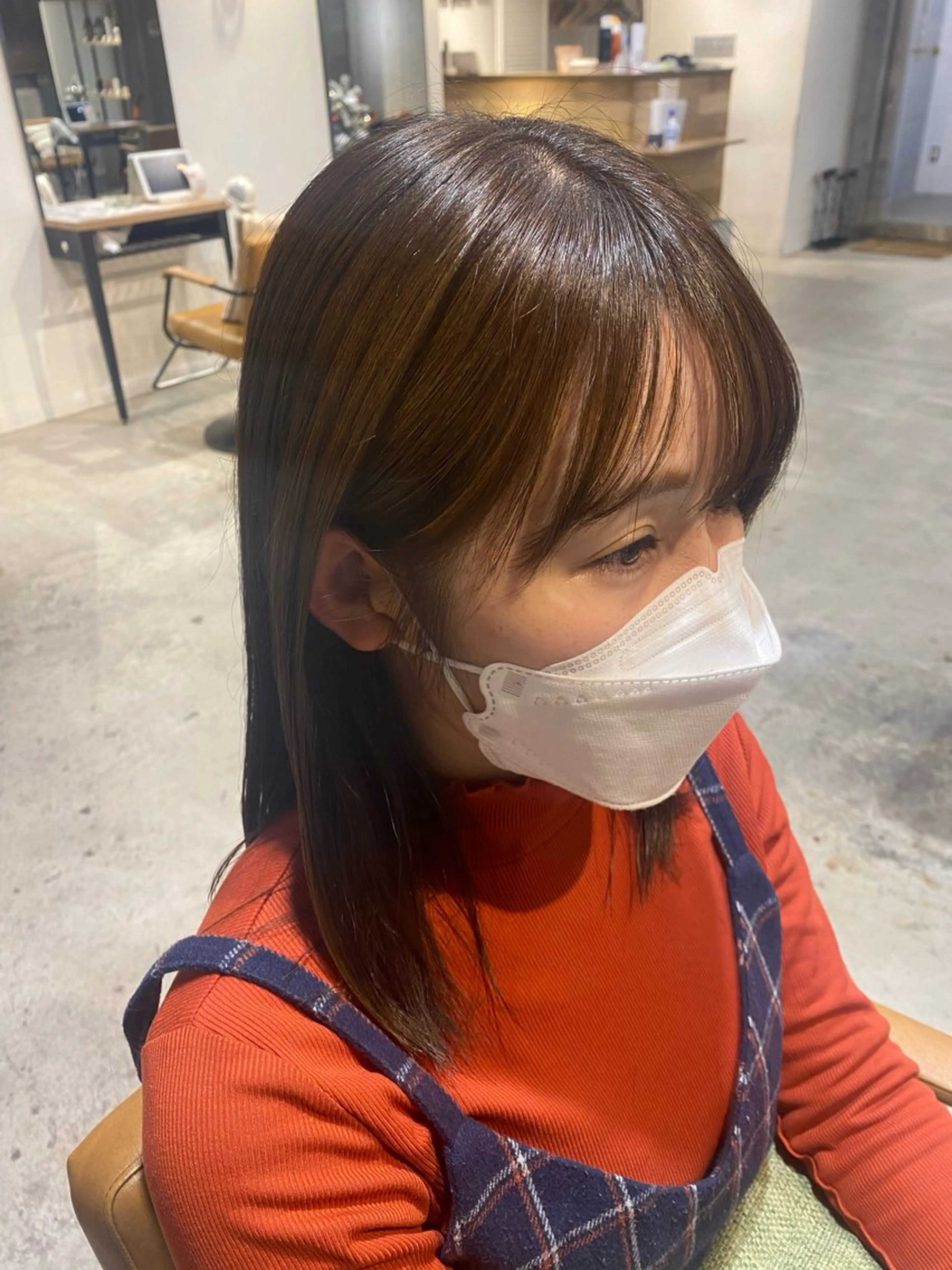 セミロング 海外風レイヤー🥥 NANAのヘアスタイル