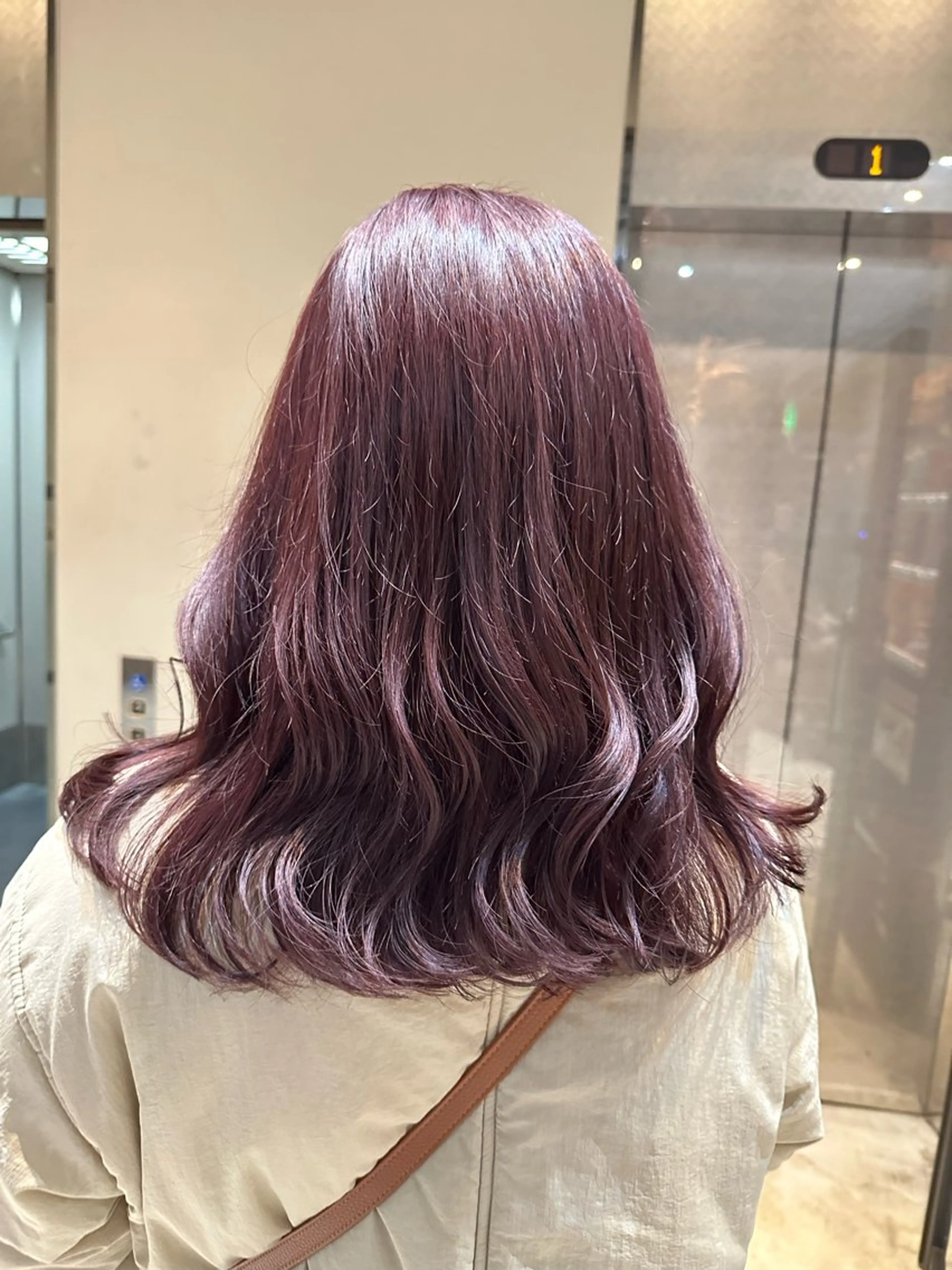 セミロング カラー ヘアカラー Sara newi 🎀透明感🎀のヘアスタイル