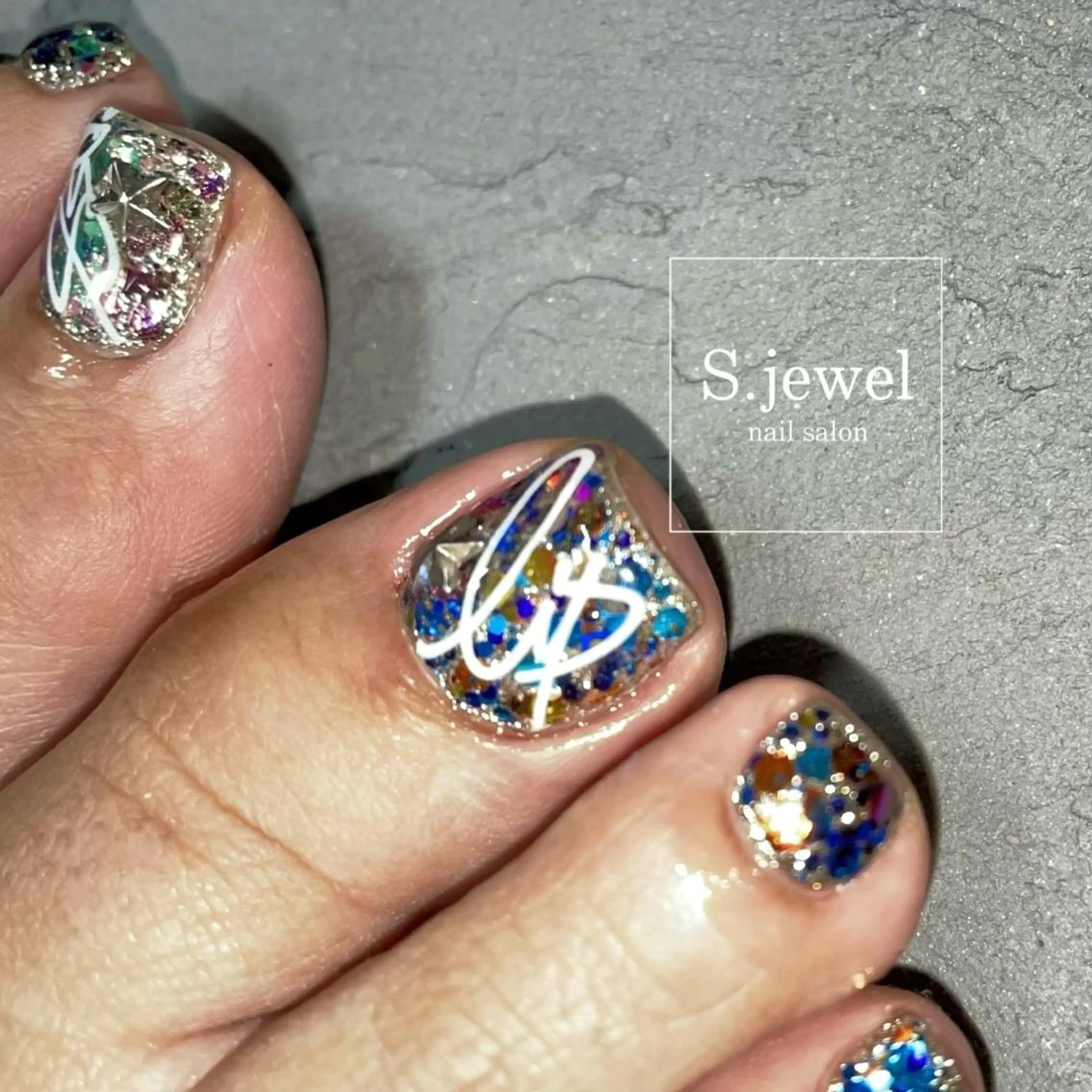 ネイル S♡JEWEL所属・S. JEWELのネイルデザイン