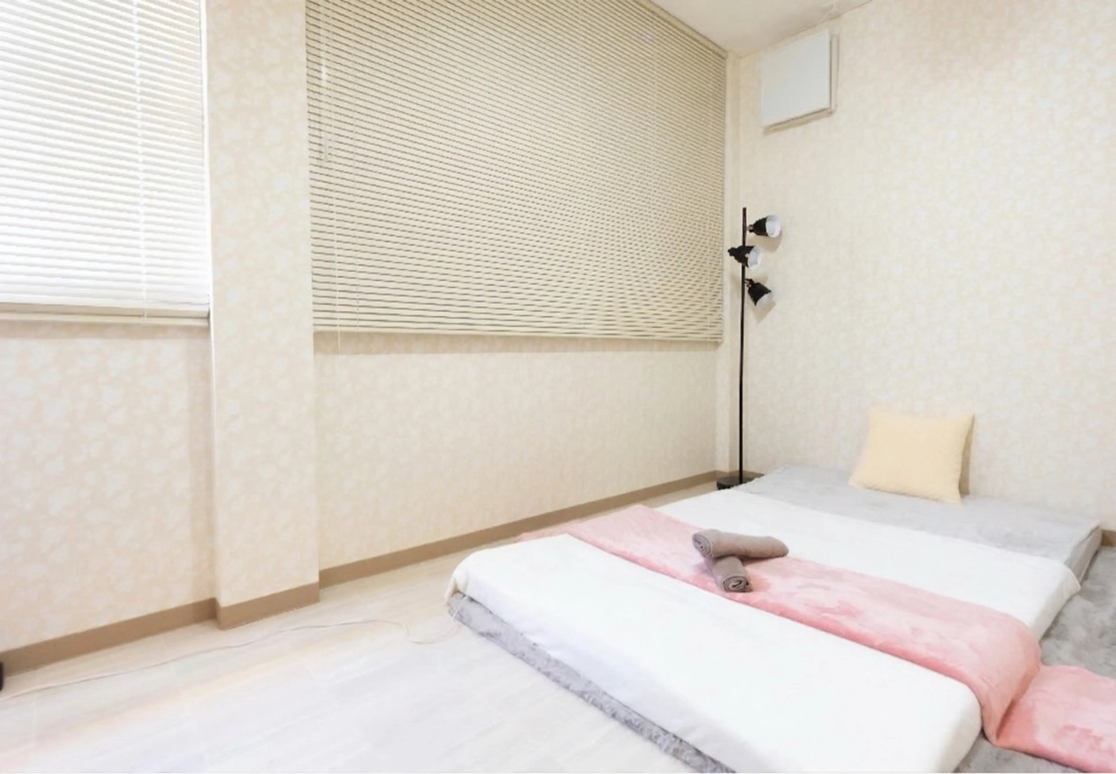 ヨガ×ドライヘッドスパsleeping beauty所属・ドライヘッド×ヨガ 極眠サロンのエステ・リラクイメージ