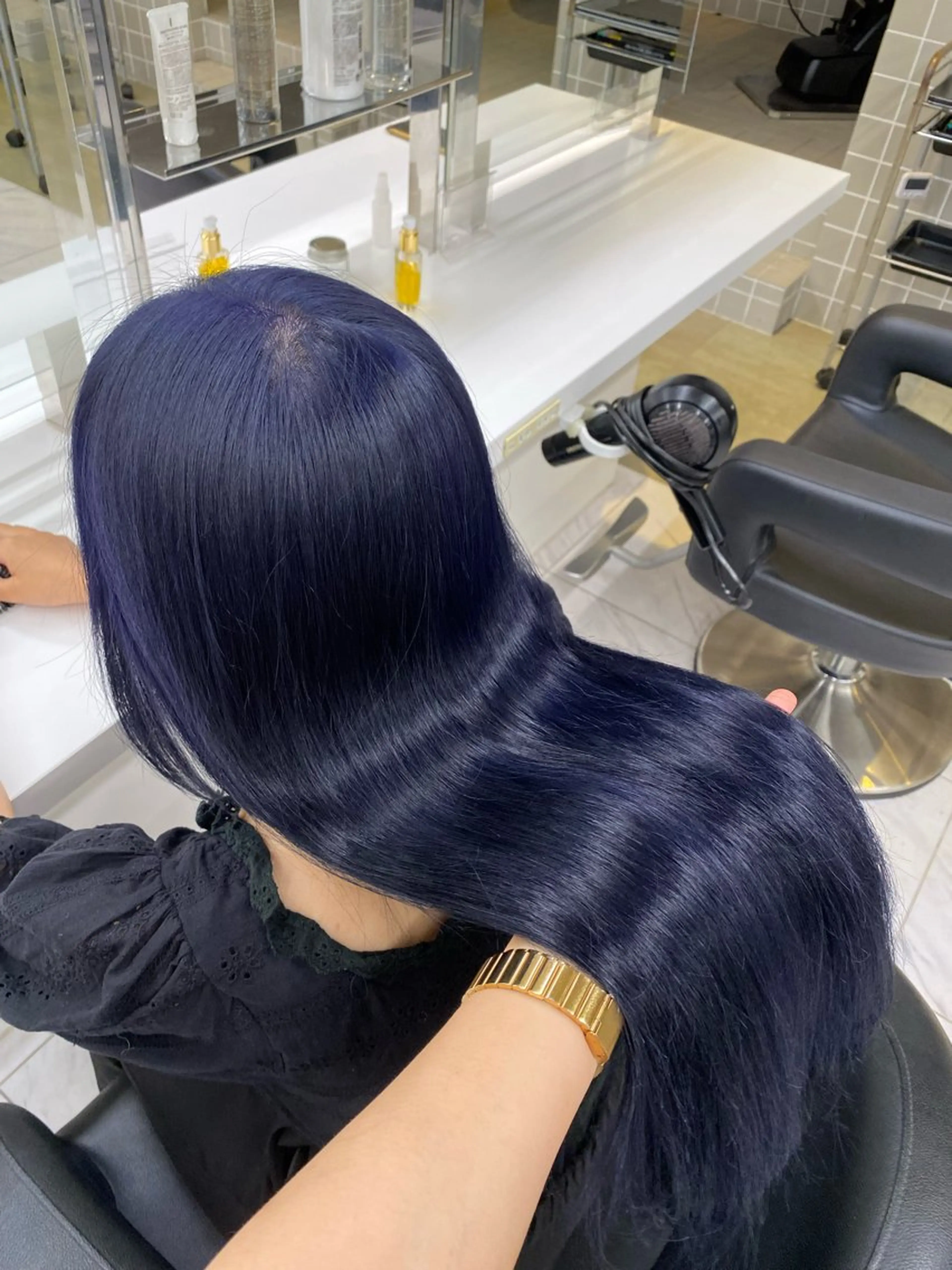 ロング カラー ヘアアレンジ ブルーカラー 髪質改善 トリートメント TRUNAIL&EYE所属・TRU Shino🦋のマツエク・マツパデザイン