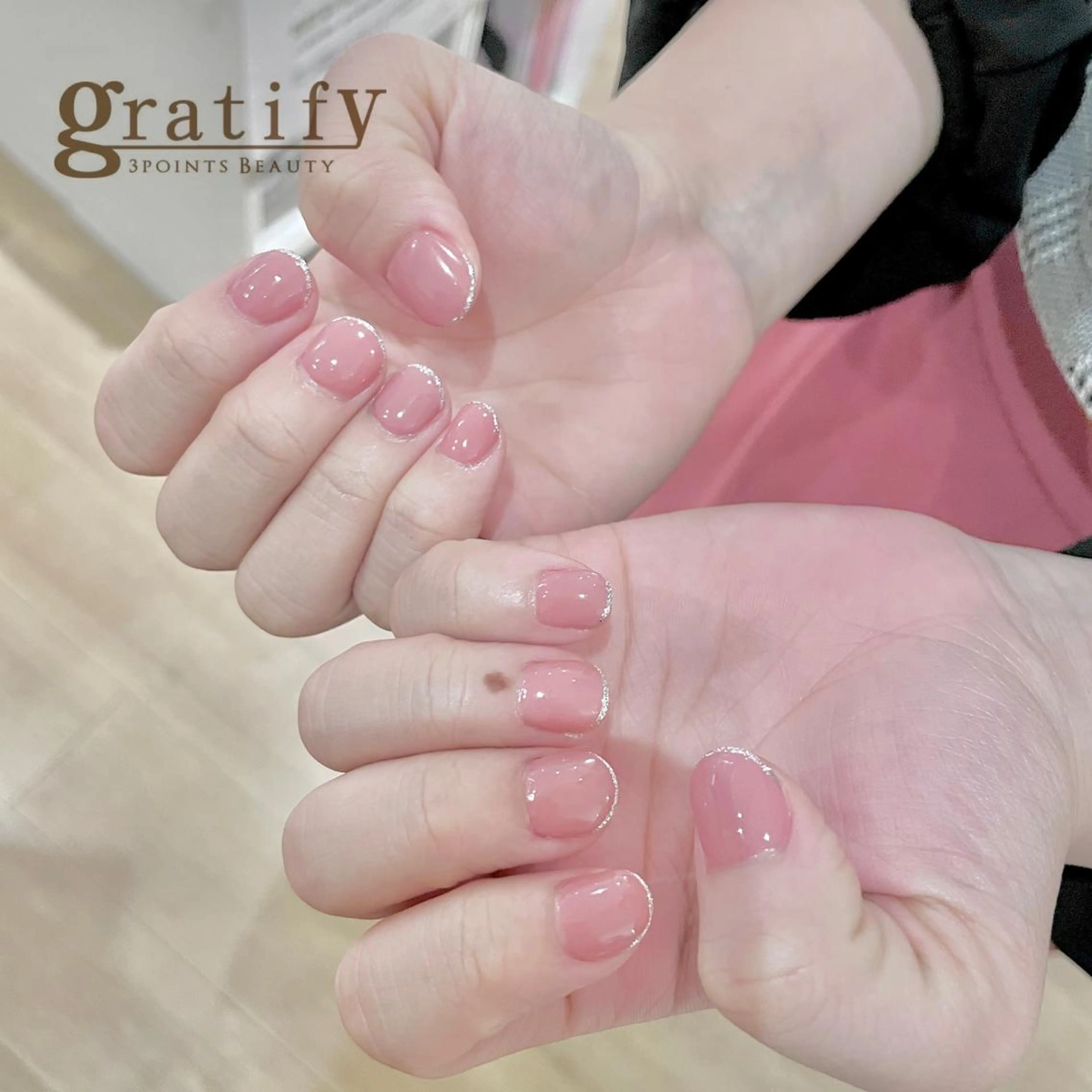 ネイル ラメ(グリッター) ワンカラーネイル 山田 怜奈のネイルデザイン